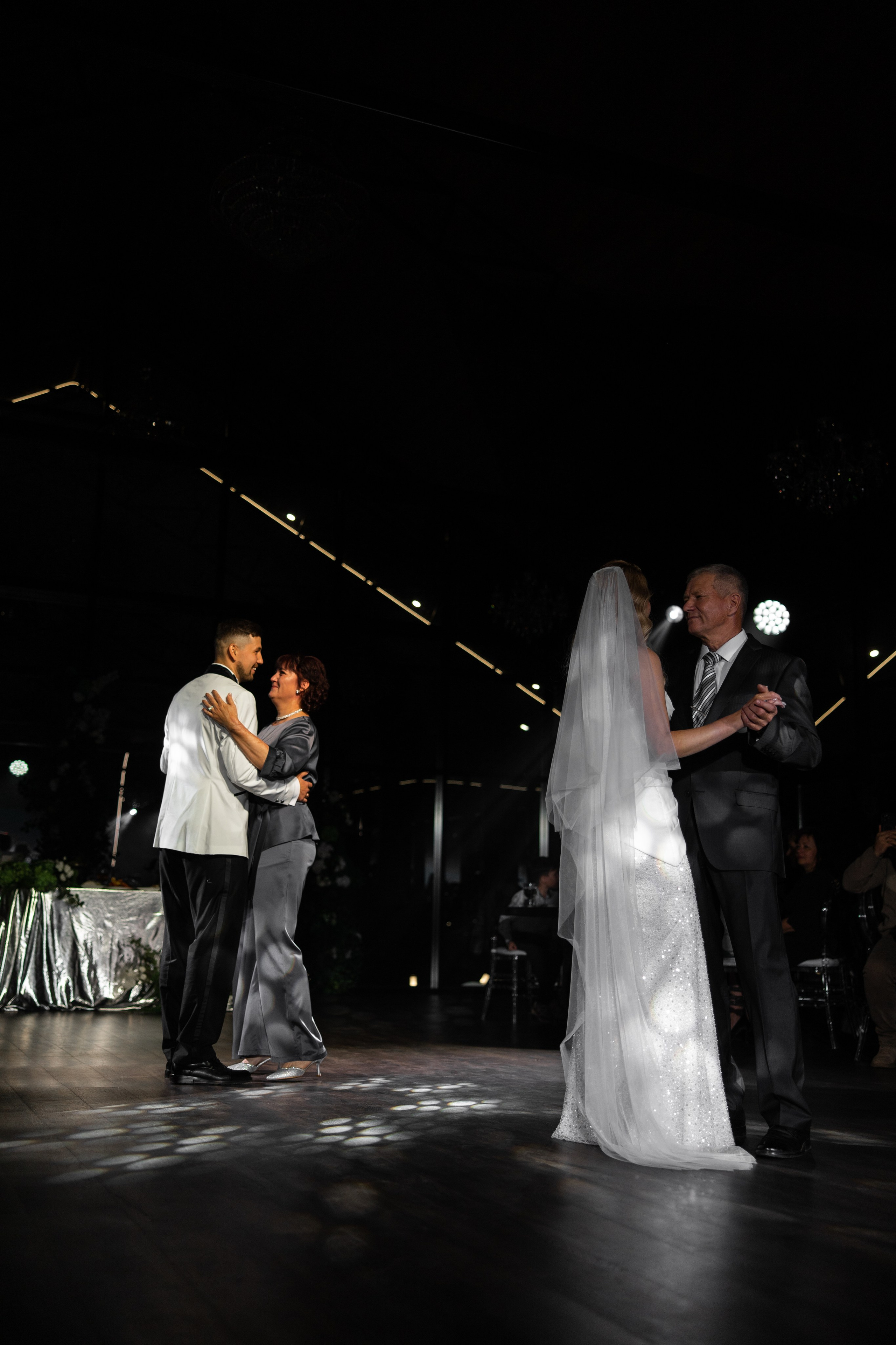 Амир+Диана. Фотограф Элла Ефимова