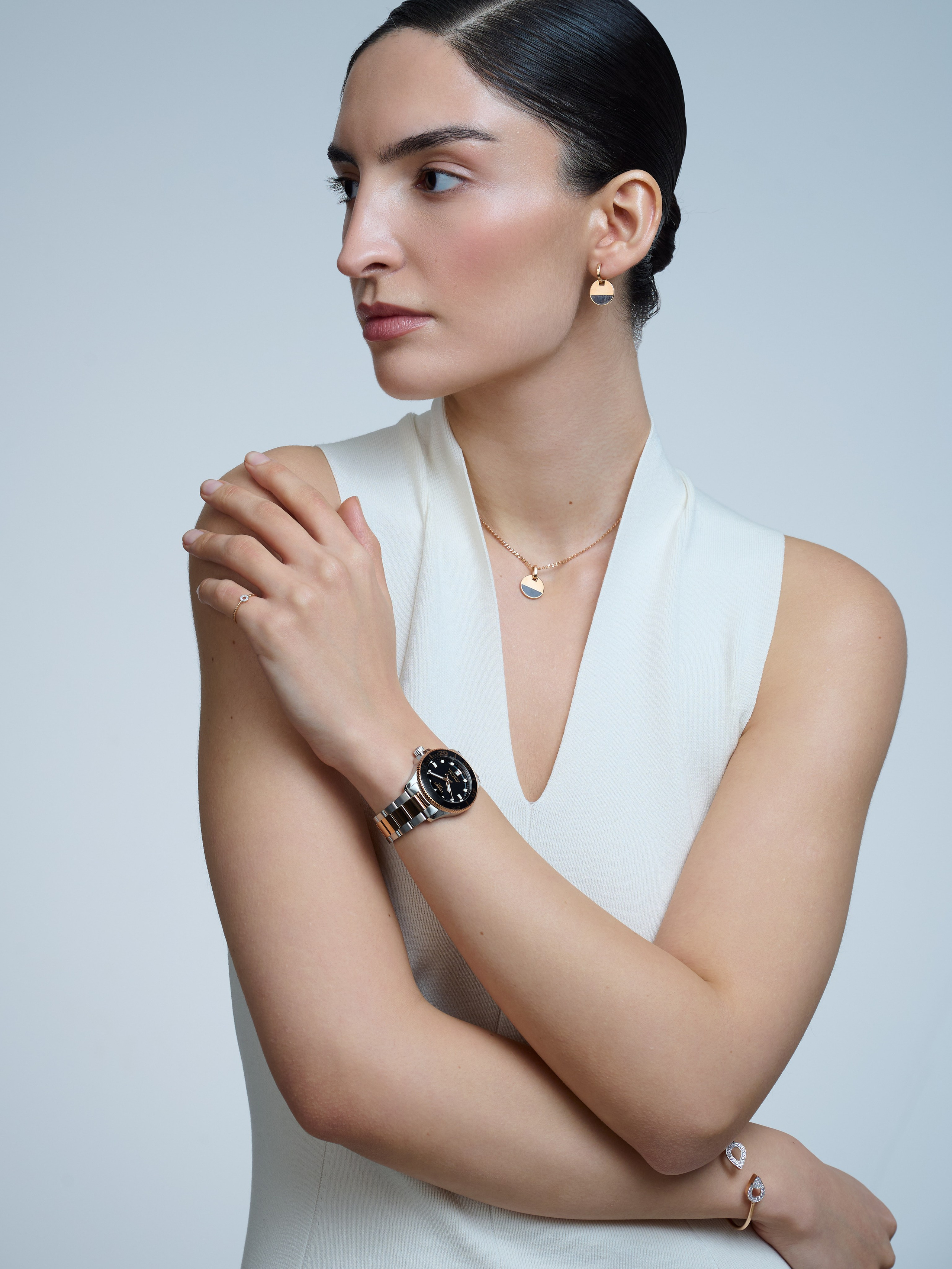 Каталог для бренда AllTime. Фотограф для брендов в Москве Ксения Чупрунова