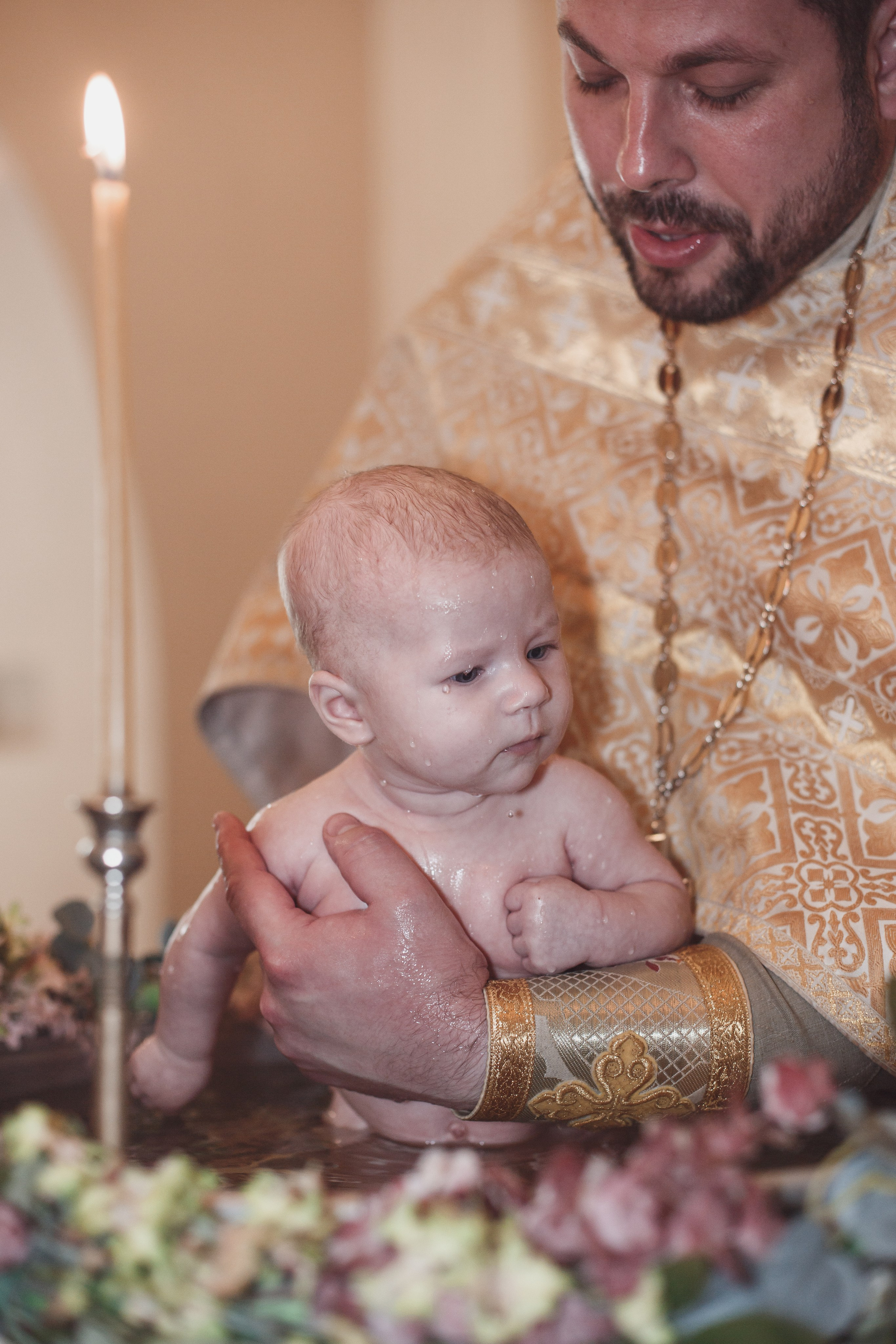 Фотосъёмка таинства крещения в Белгороде. Свадебный и контент фотограф в Белгороде Ярослав Гаврилейченко
