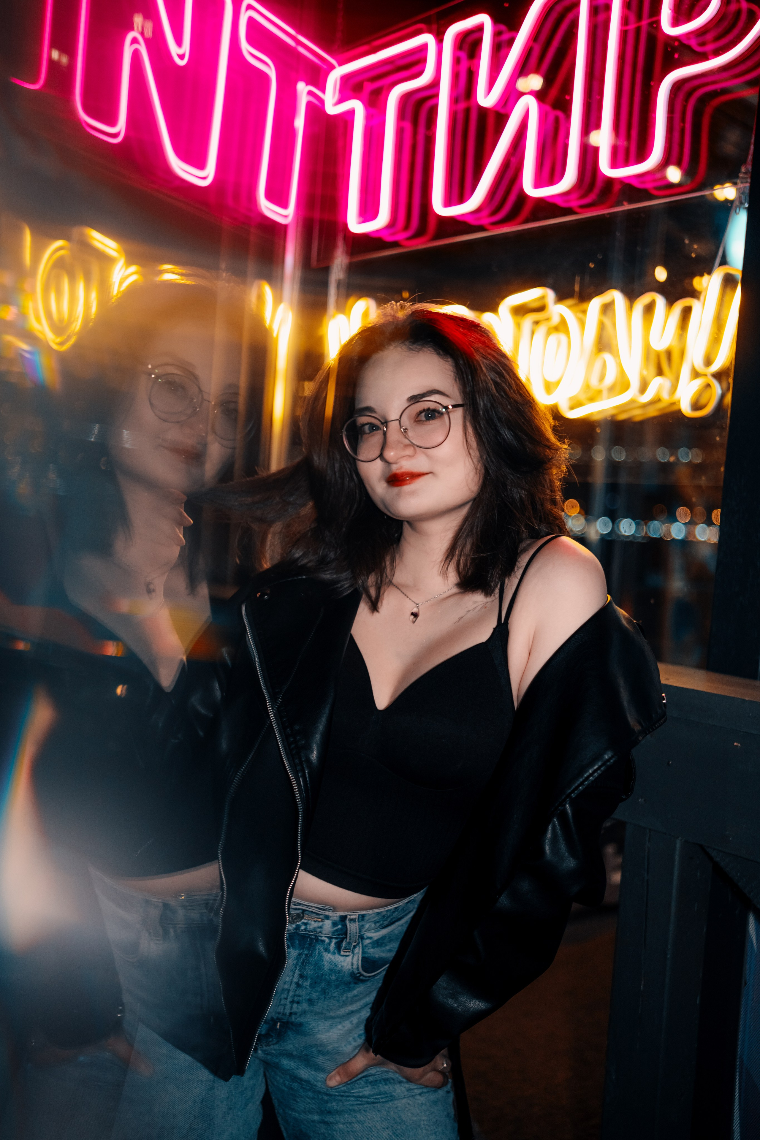 Юля | Палитра неоновых огней. Felixtones