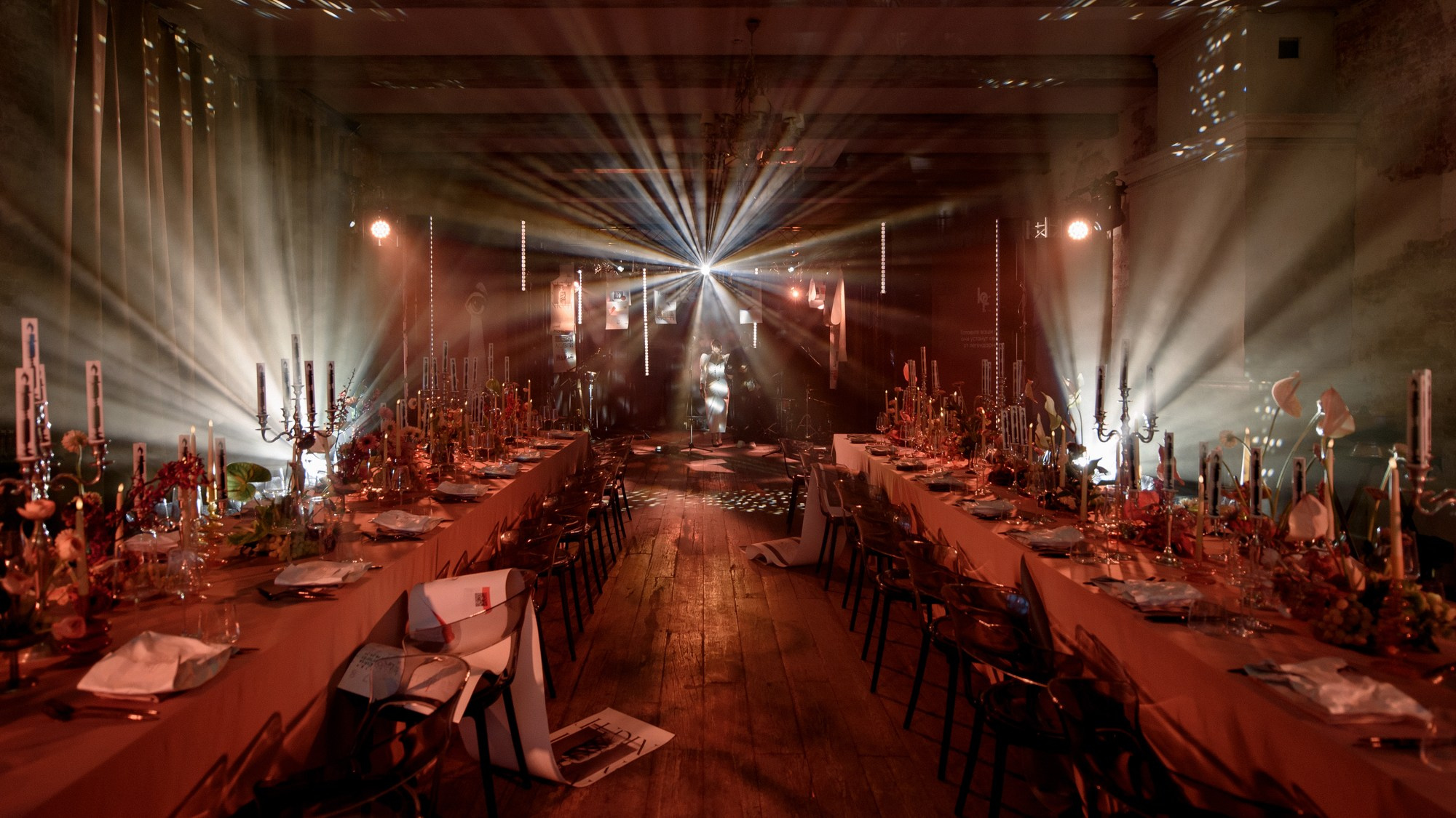 Ночь. Музей. XIII+. Алина Посторонка