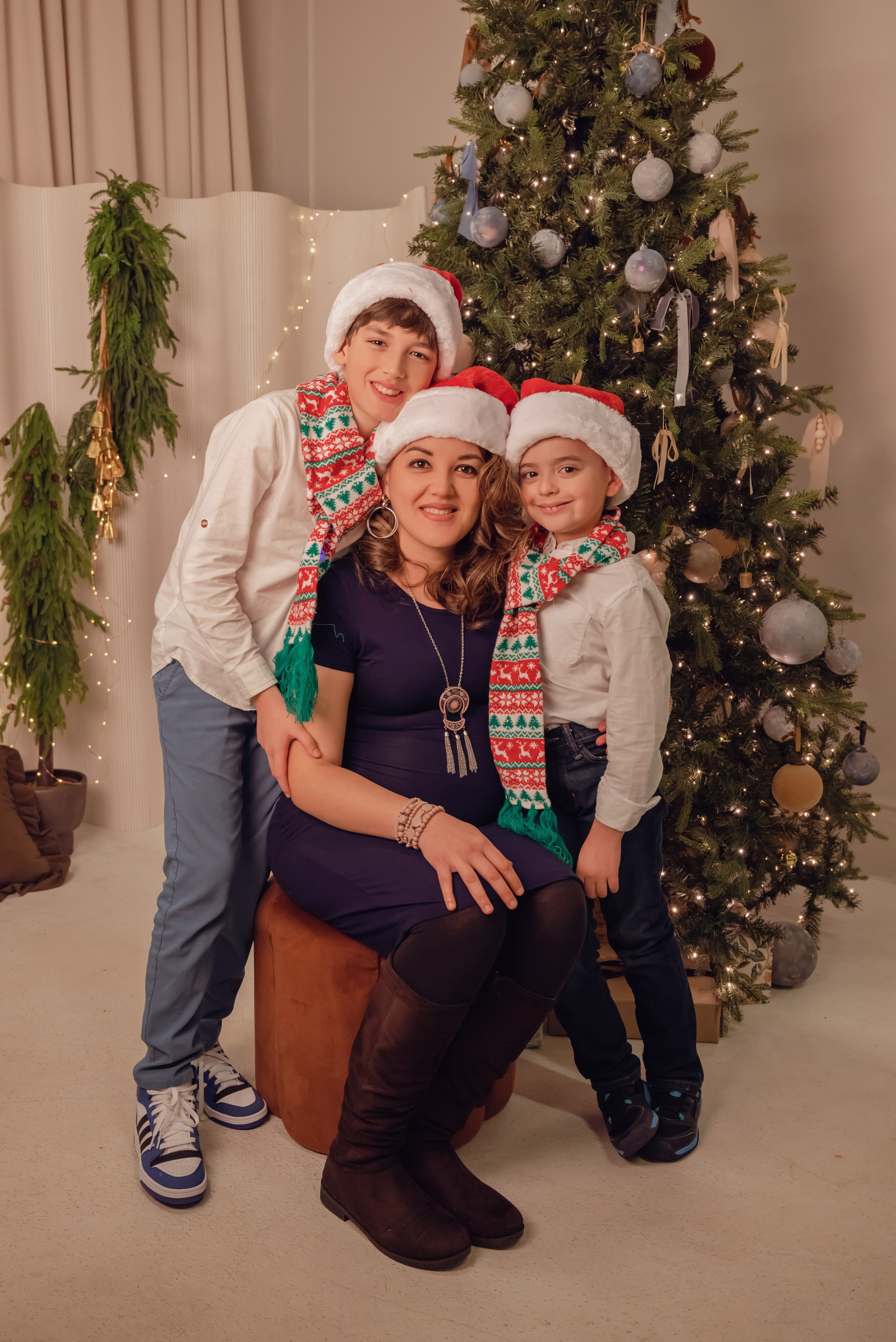 New Year's photo shoot. Family Photographer in Toronto — Natural Family & Lifestyle Photography | Khorosheva Irina