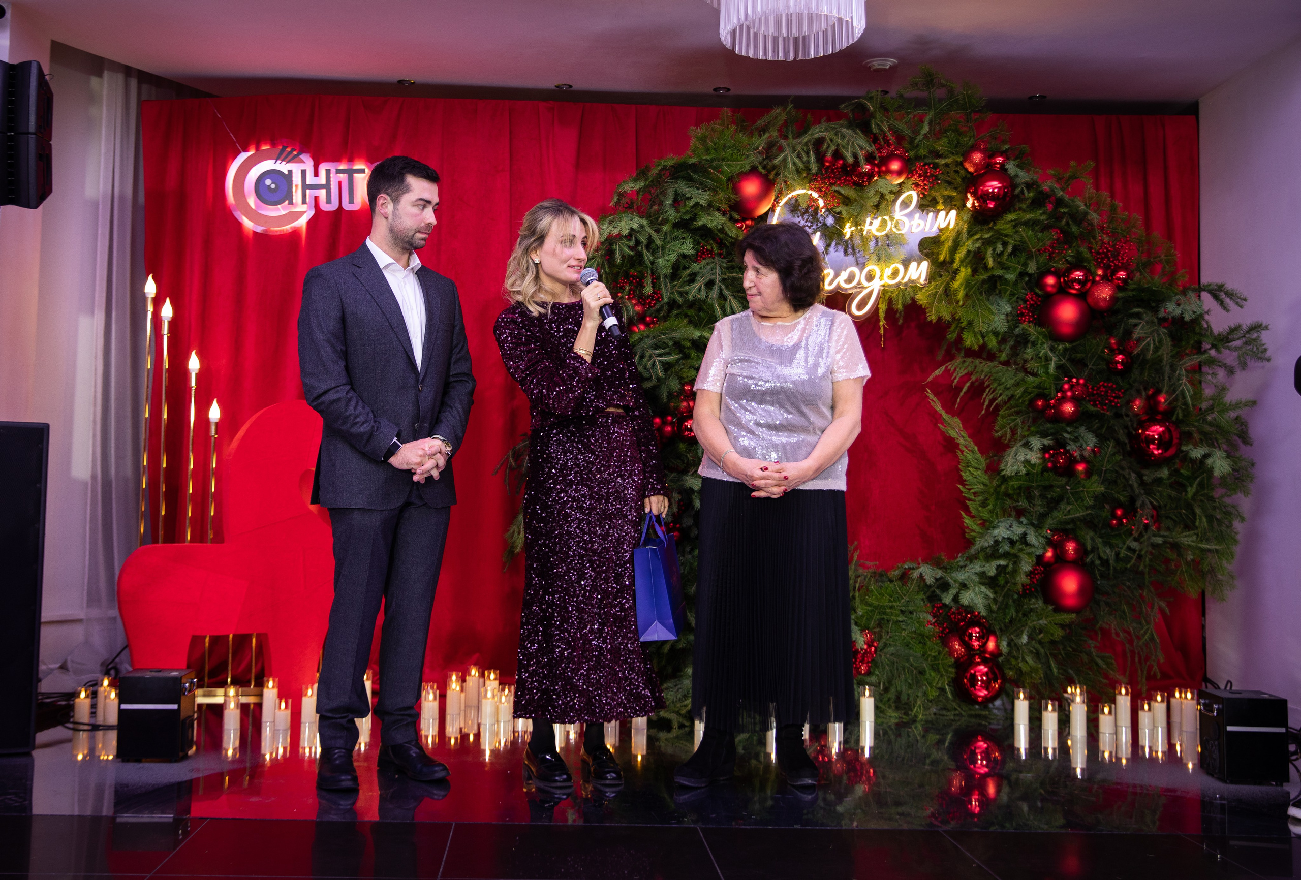 Корпортатив Санта. Amore ore. Репортажный и свадебный фотограф в Челябинске Елисеев Павел