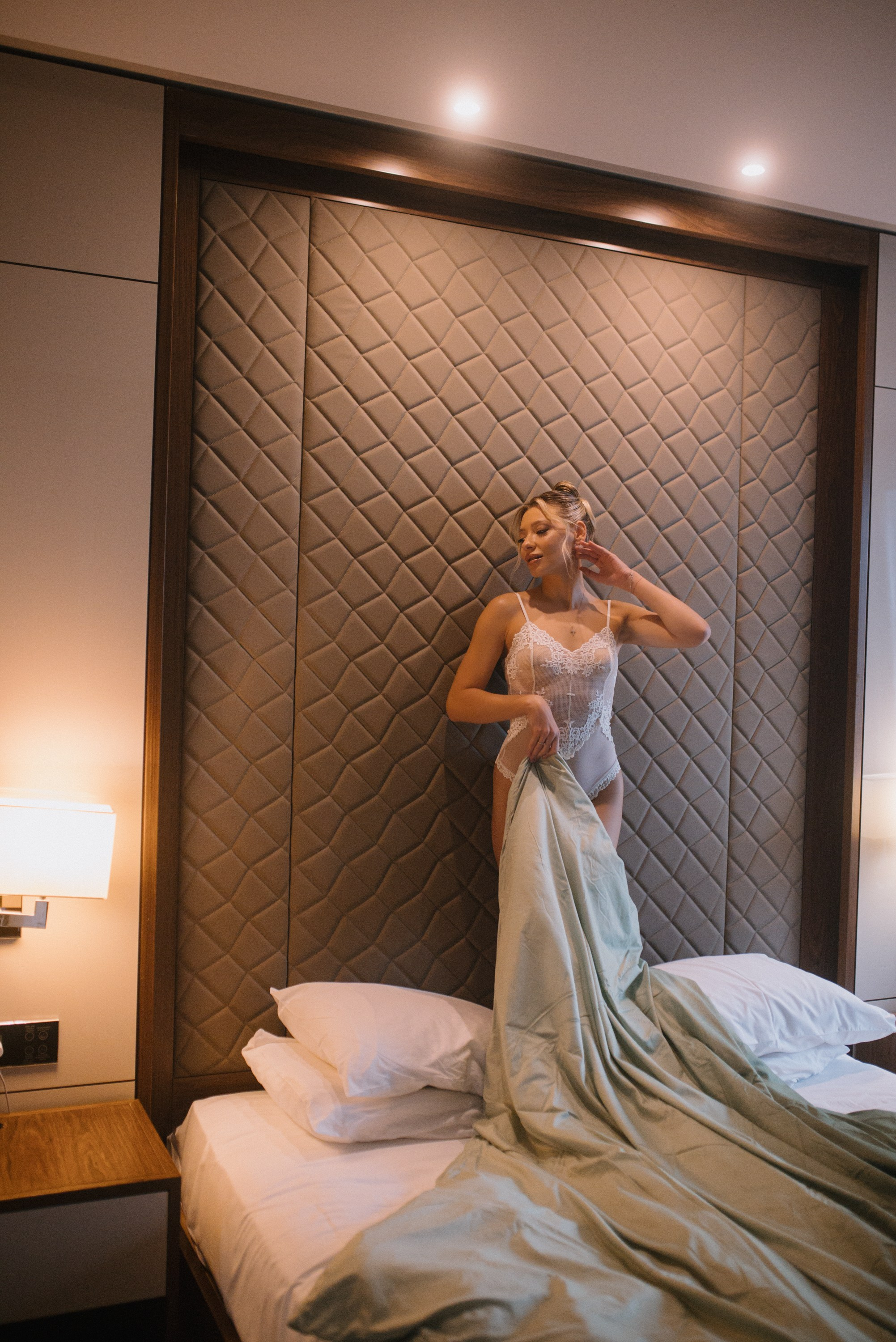 Александр & Ирина (отель/роспись). Свадебный, семейный, женский фотограф в Москве, Мытищах, Королёве Ксения Узилле