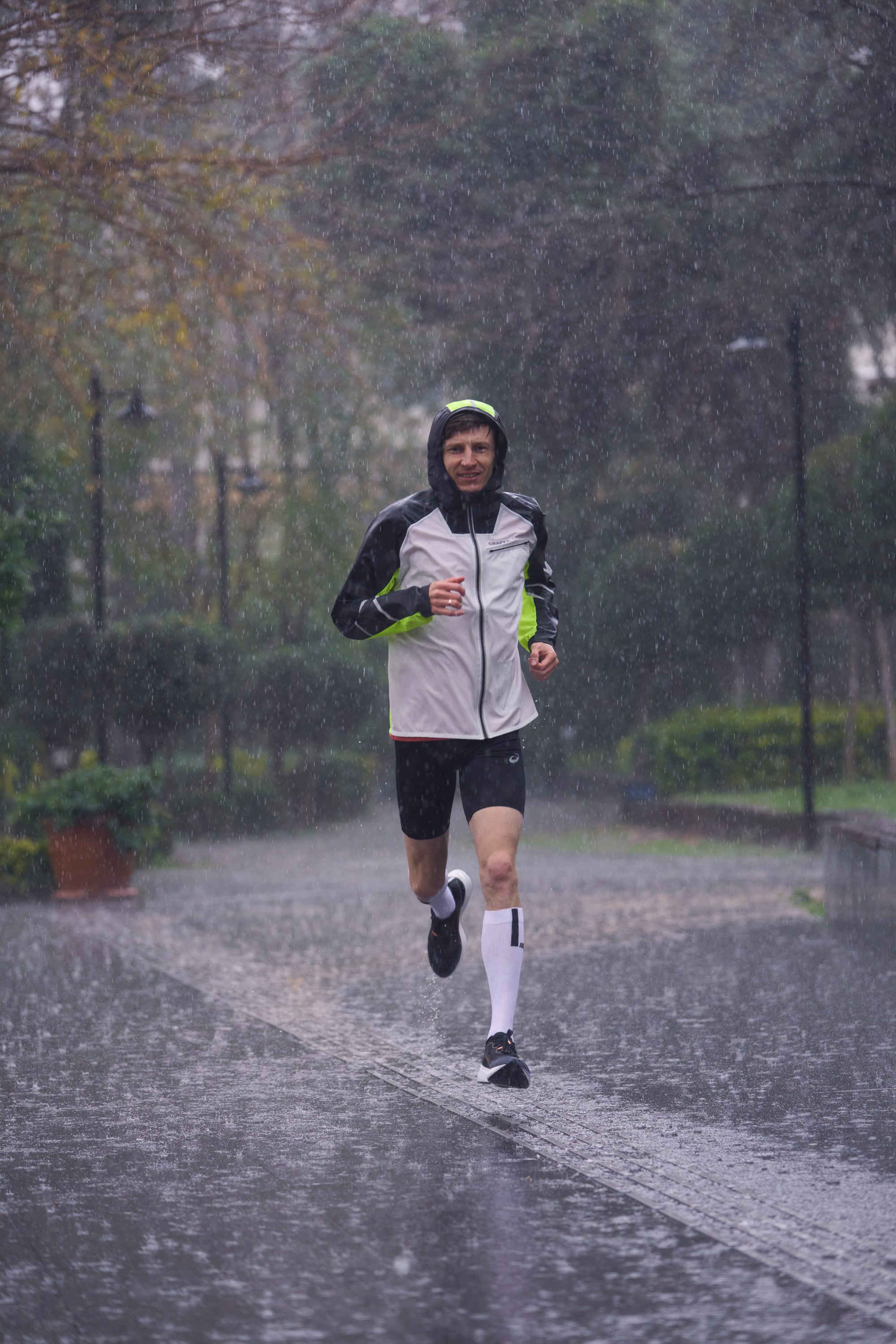 Running by Stepan Kiselev for Sportmaster. Creative Photographer Denis Klero