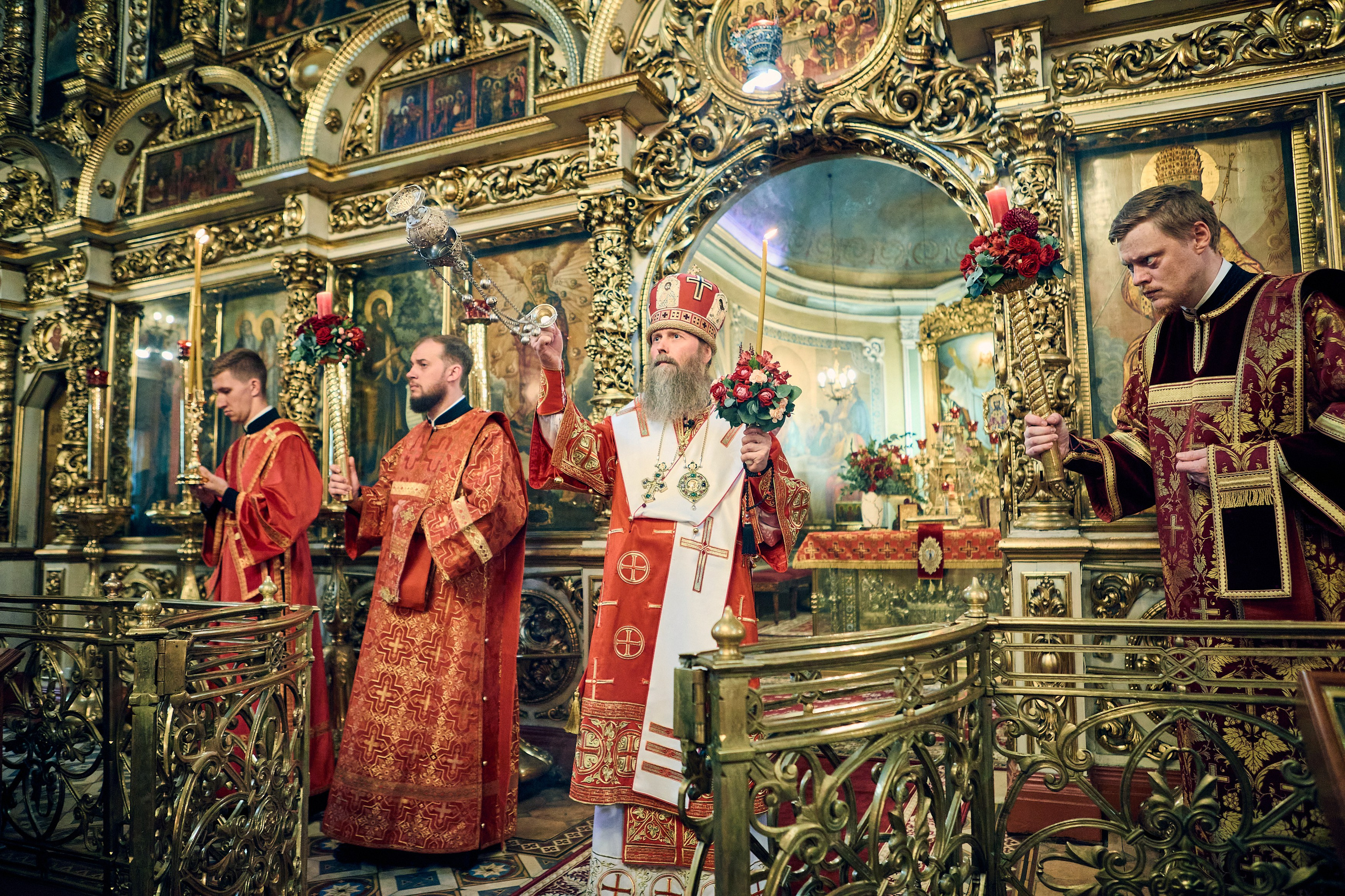 Всенощное бдение в канун престольного праздника храма Иоанна Воина. DMITRY MOISEENKO — фотограф, художник, топ-стилист