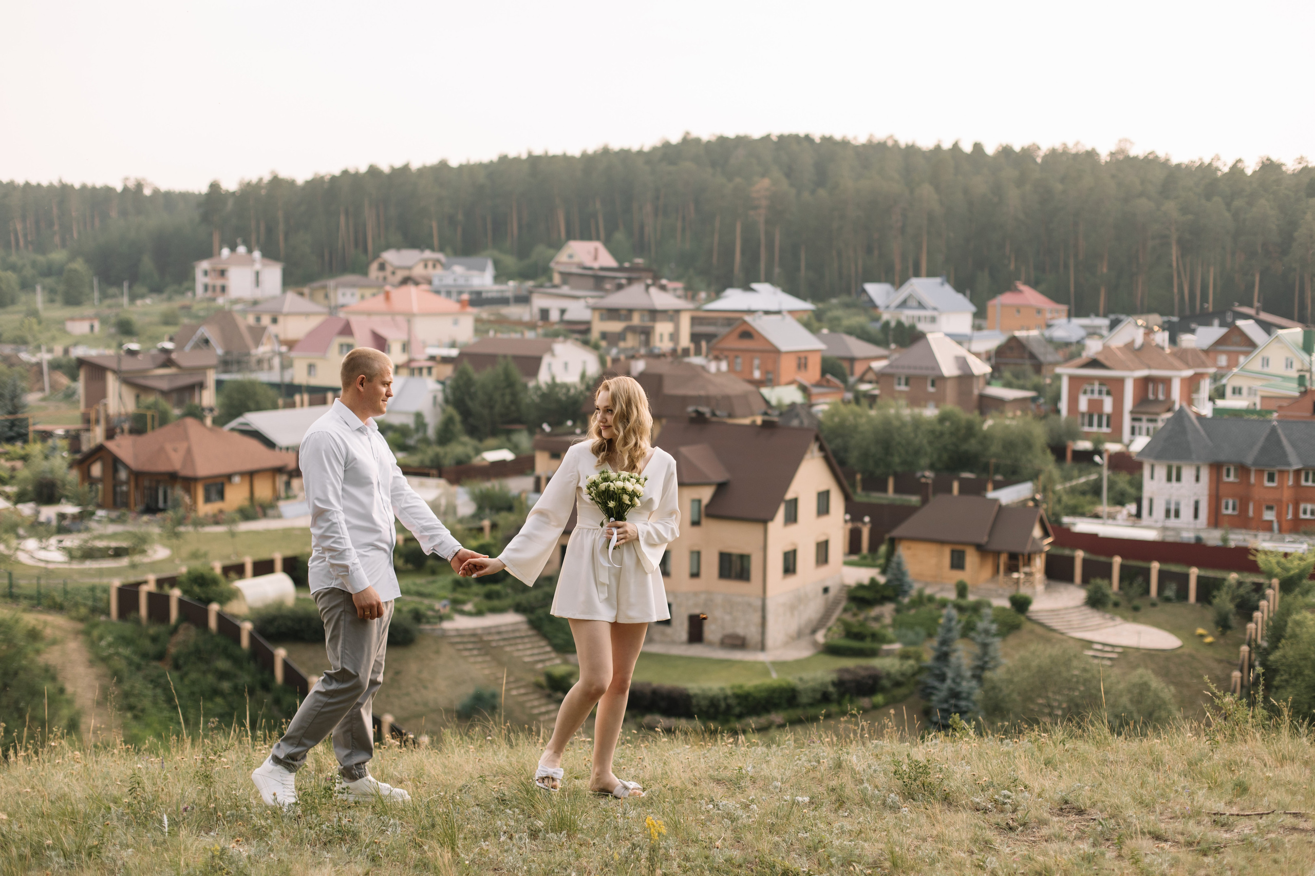 Евгений и Наталья, прогулка. Свадебный и портретный фотограф в Миассе Филиппенко Дарья