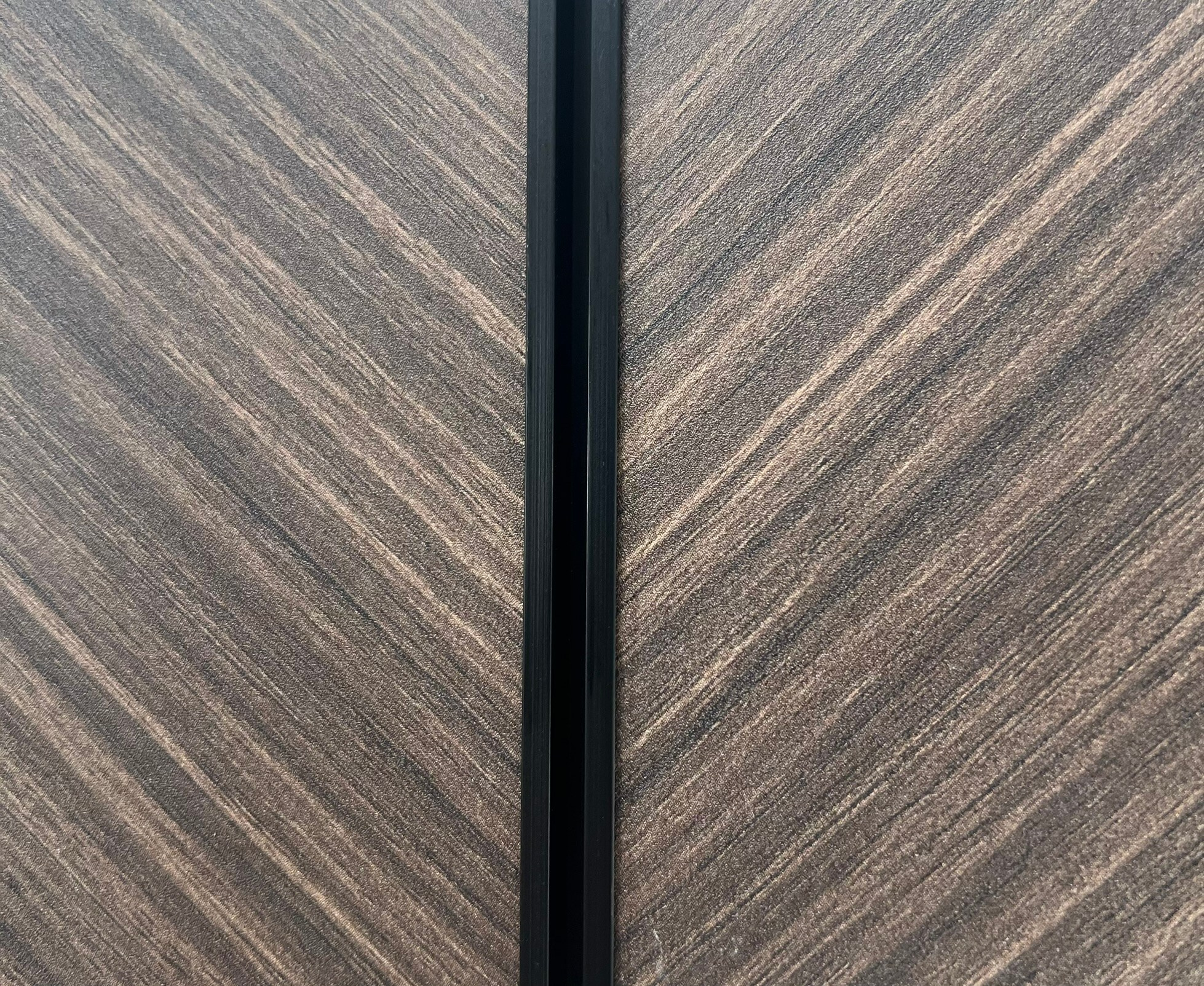 Монтаж. Продажа декоративных панелей и аксессуаров для их монтажа на всей территории РФ