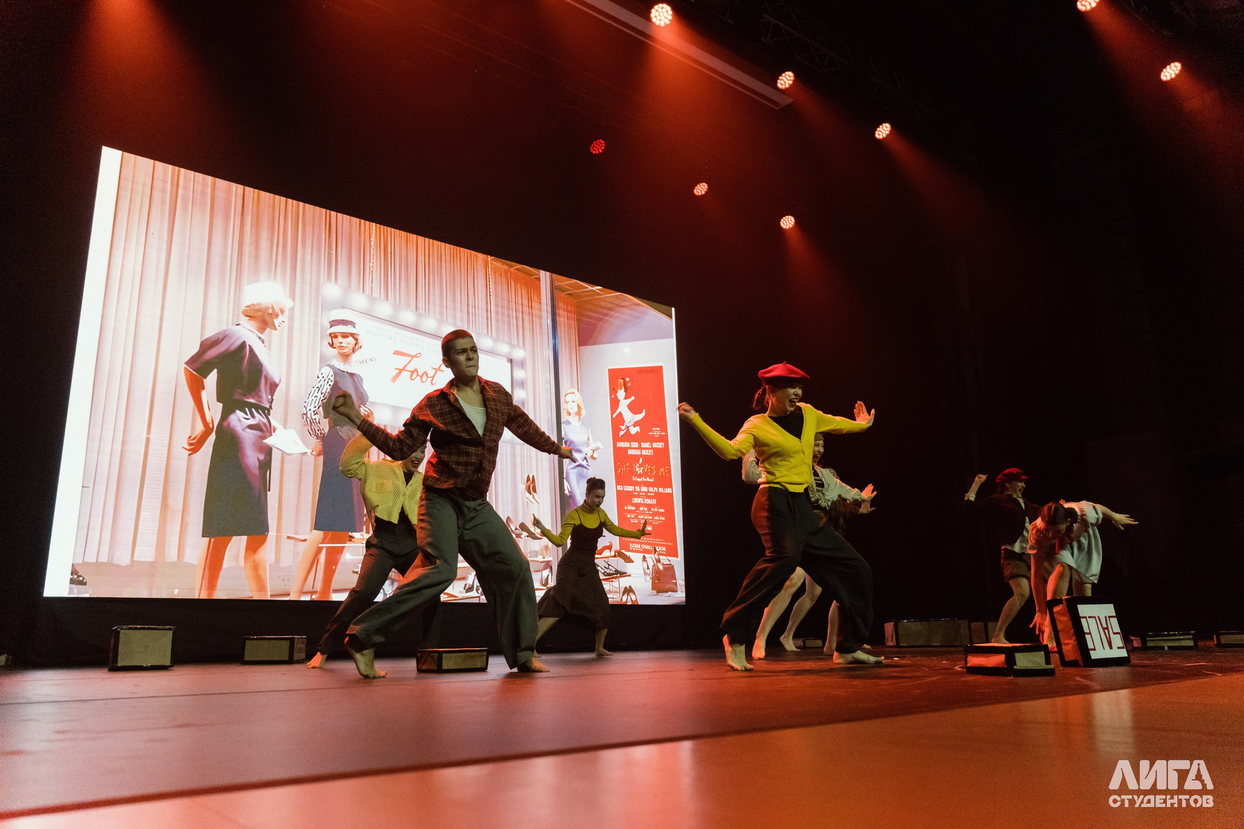 Российская Студенческая Весна 2025. Портретный фотограф в Казани Радомир Заздравных