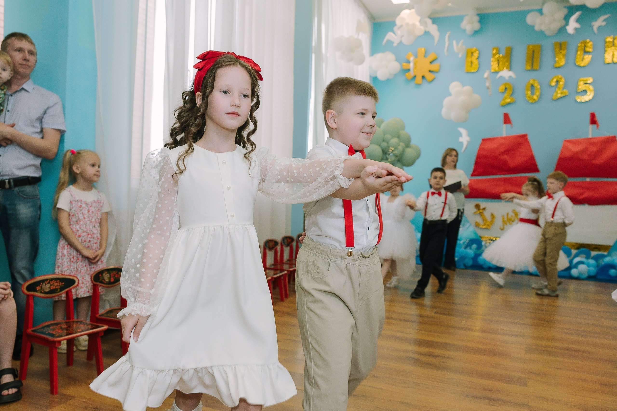 Выпускной 10 ДС. Выпускные альбомы Натальи Бутко: Новороссийск, Анапа, Геленджик