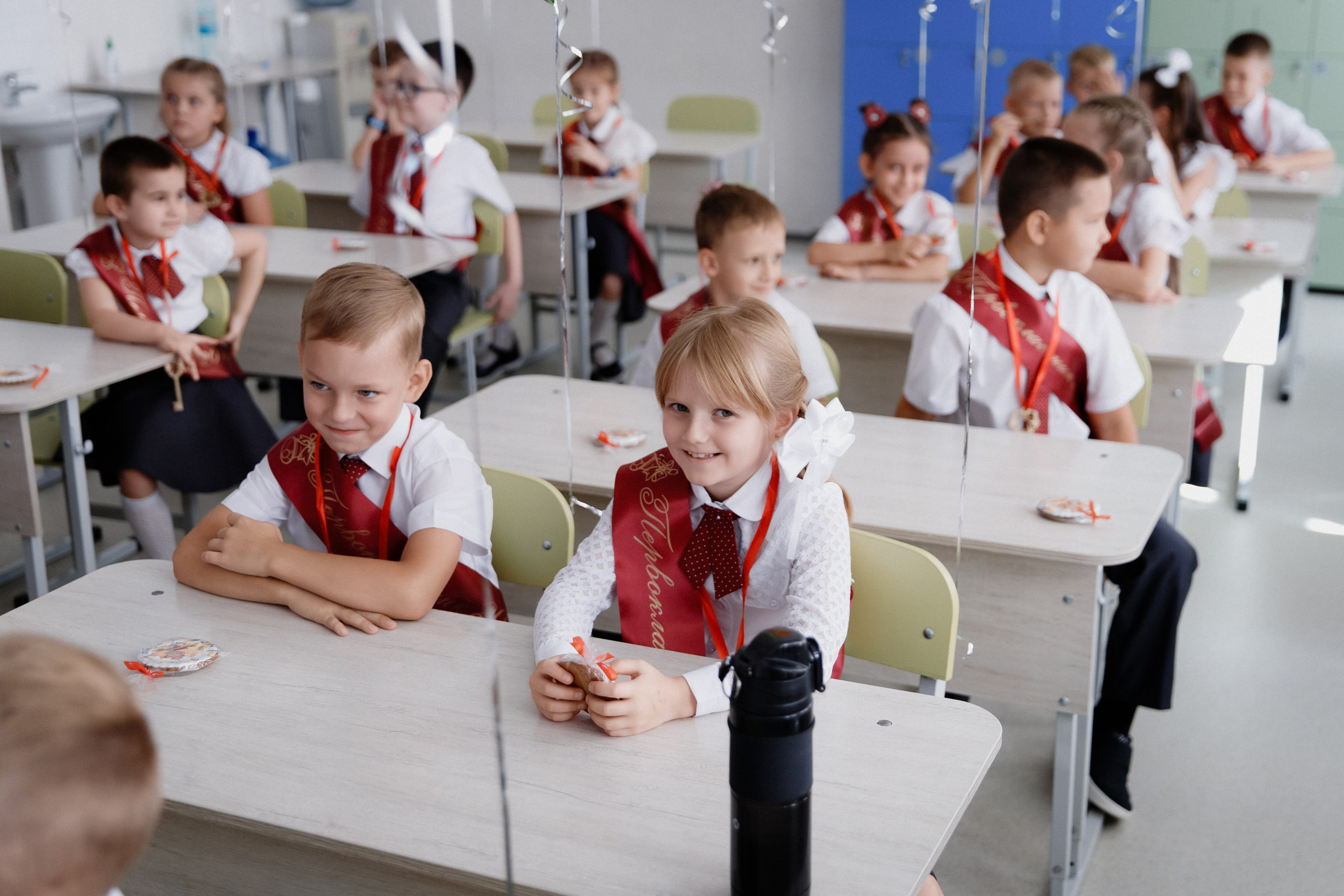 1 класс 11 школа. Выпускные альбомы Натальи Бутко: Новороссийск, Анапа, Геленджик