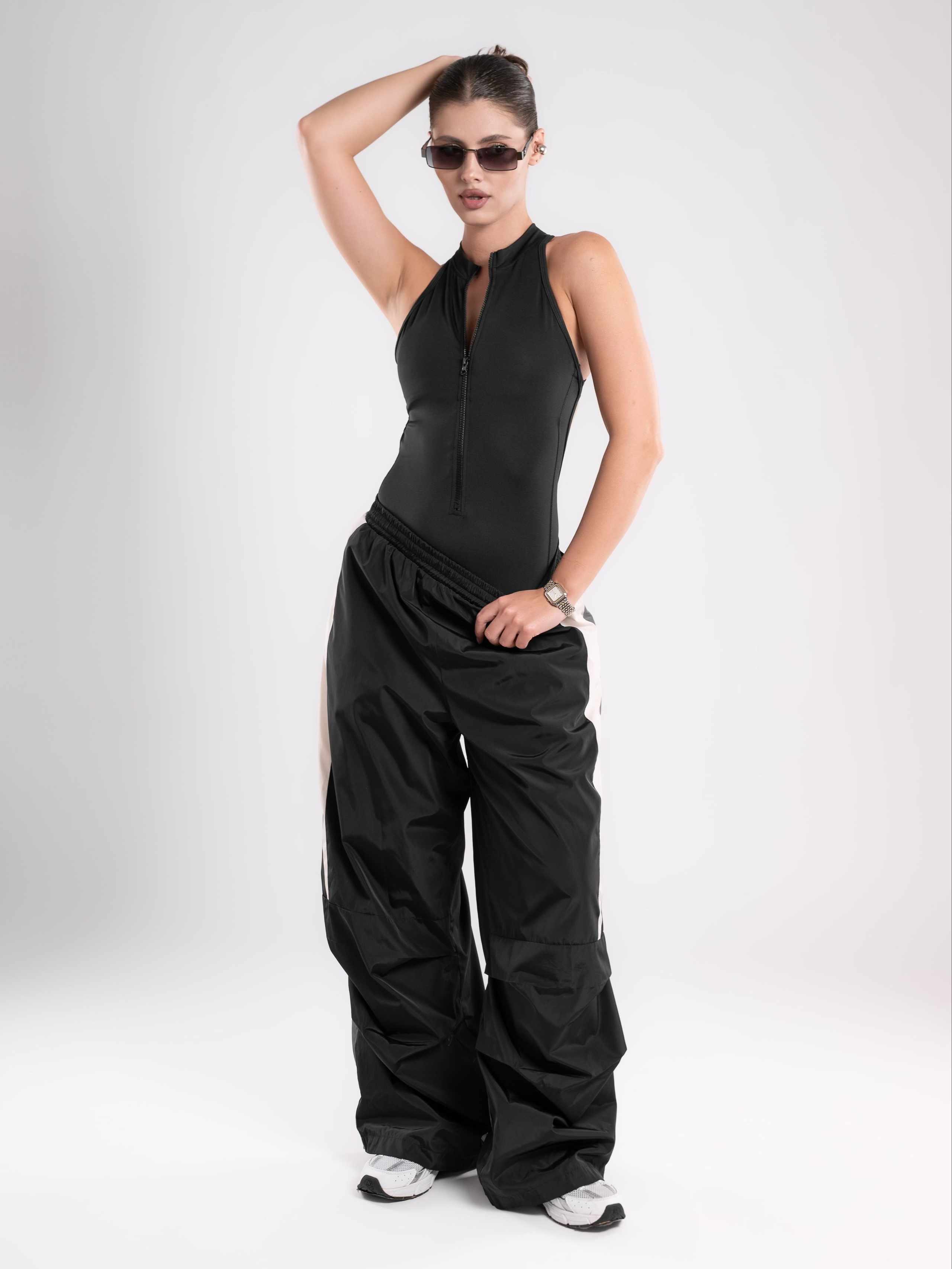 Спортивный комбинезон. Предметный фотограф, фото для маркетплейсов Пятигорск, КМВ