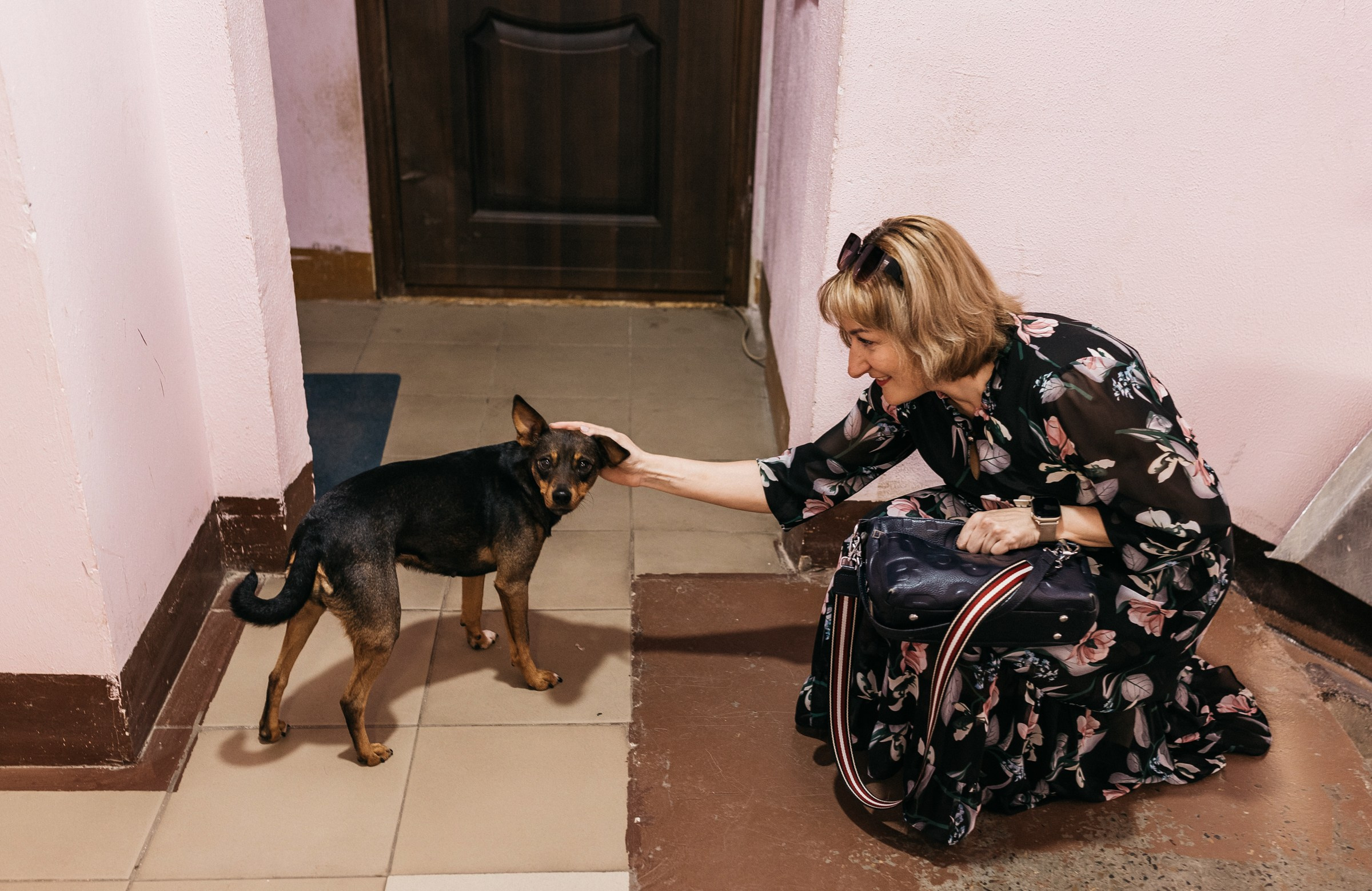 Домашний лайфстайл (утро). Ирина. Июнь 2025. Фотограф Пермь. Свадьбы. Семья и дети, школа, д. сад. Фотокниги