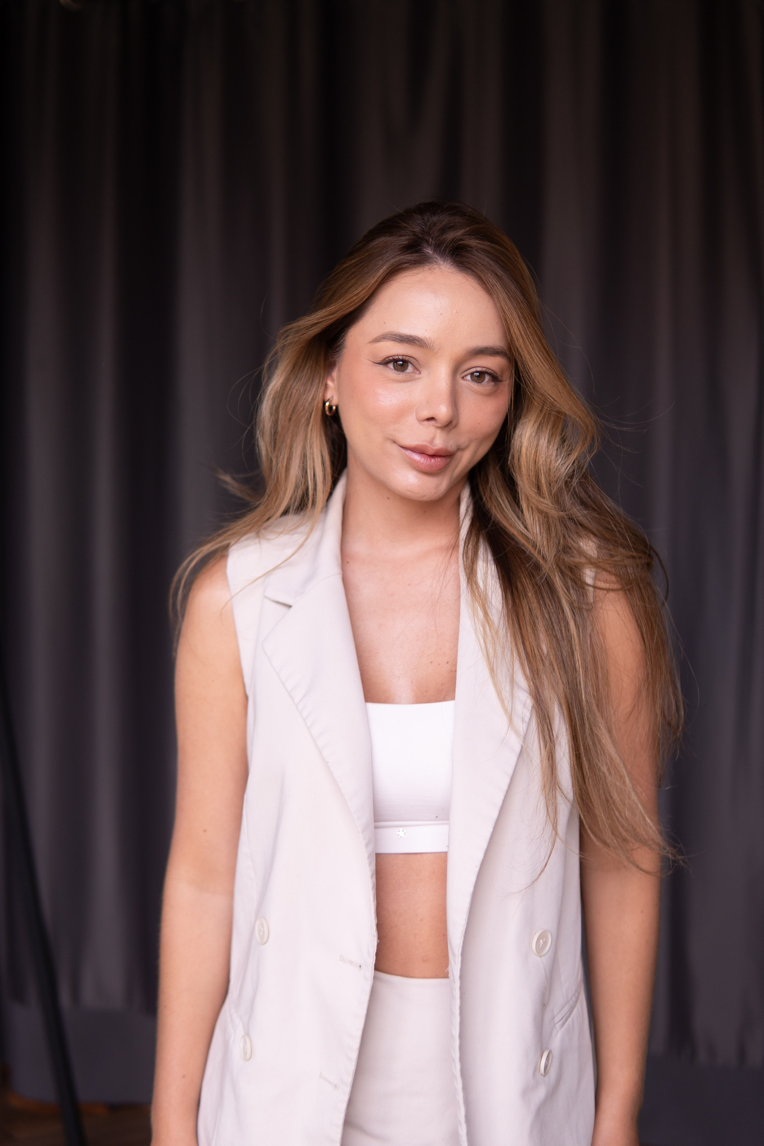 La Esposa. Wedding Photographer in Barcelona and Medellin