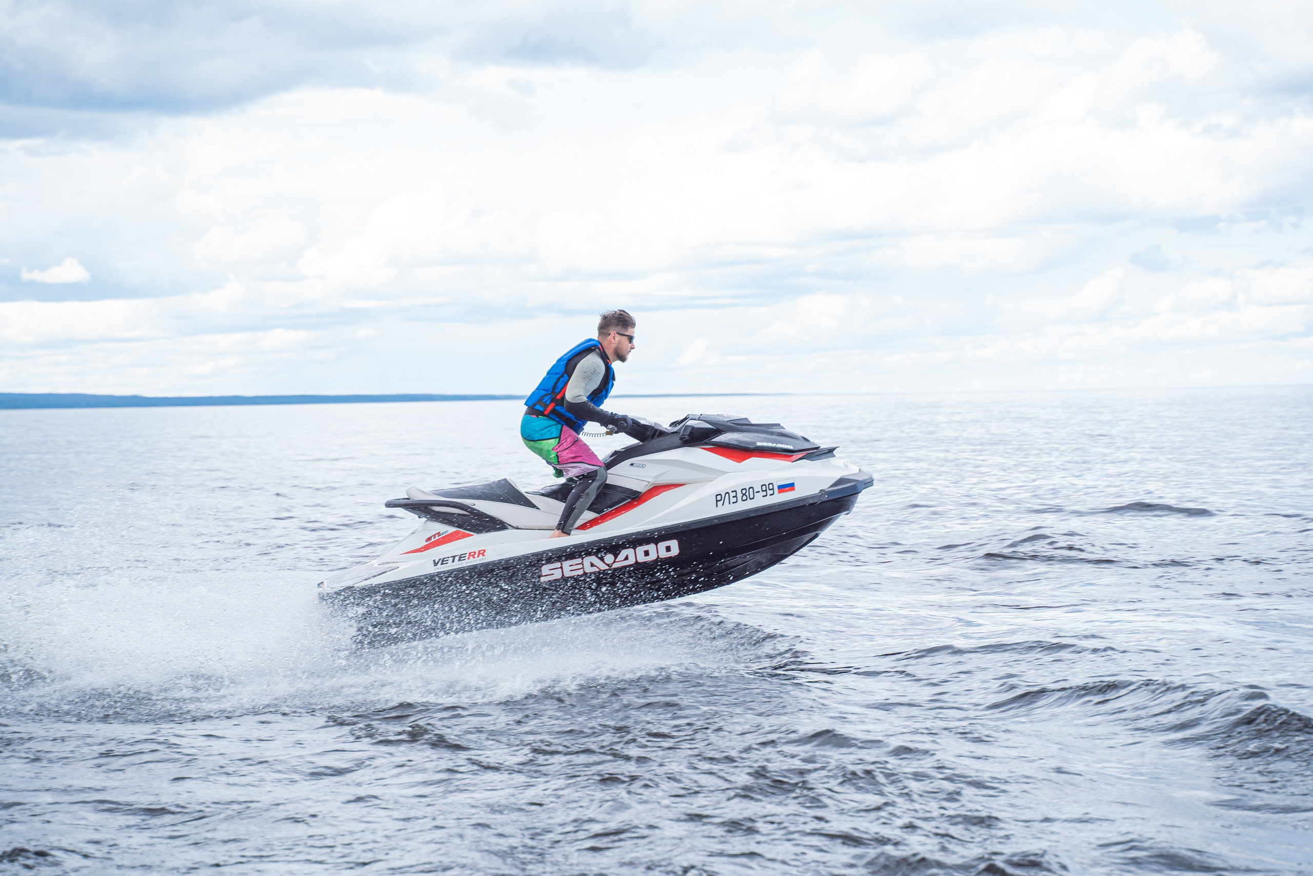 Гидровыезд в Коневский мужской монастырь. Свадебный, семейный, портретный, репортажный фотограф в Санкт-Петербурге