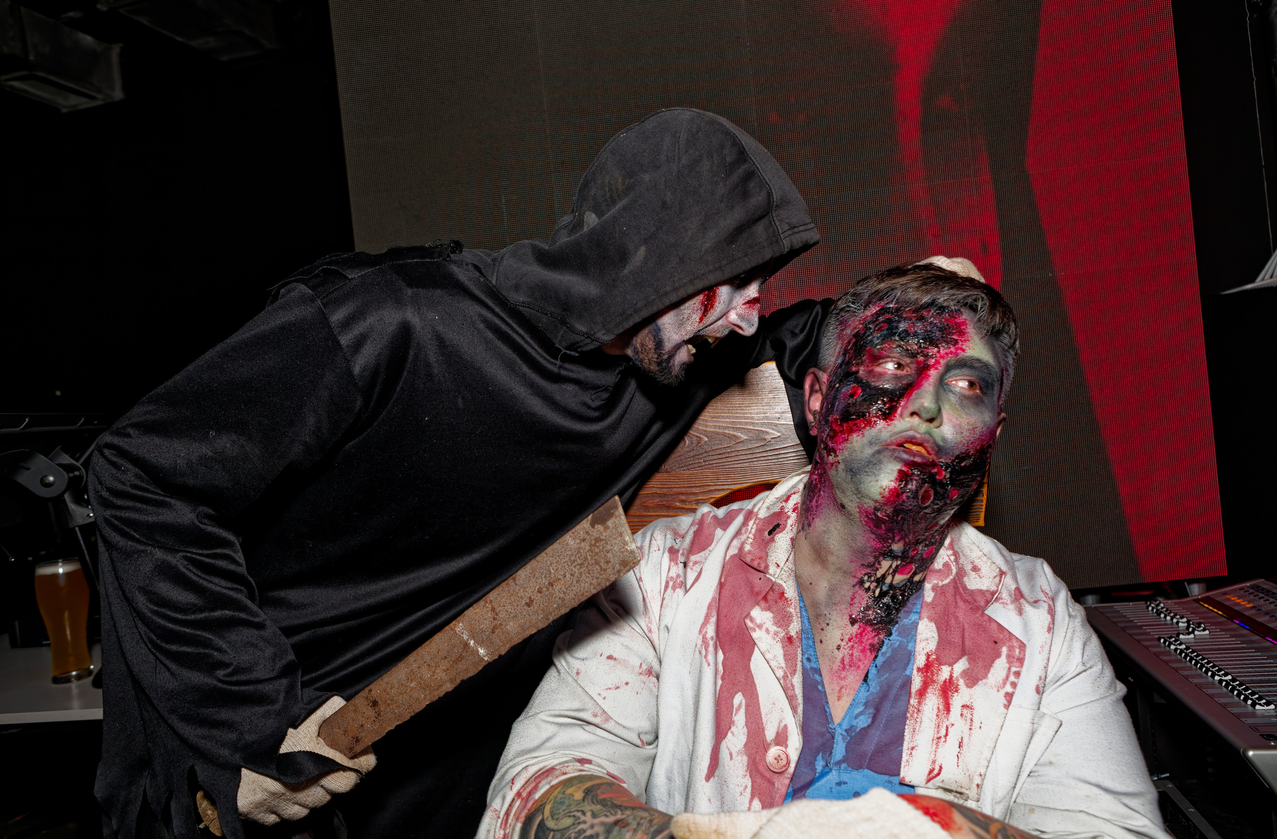 «Страшная вечеринка». Кутузов Евгений Фотограф в Южно-Сахалинске