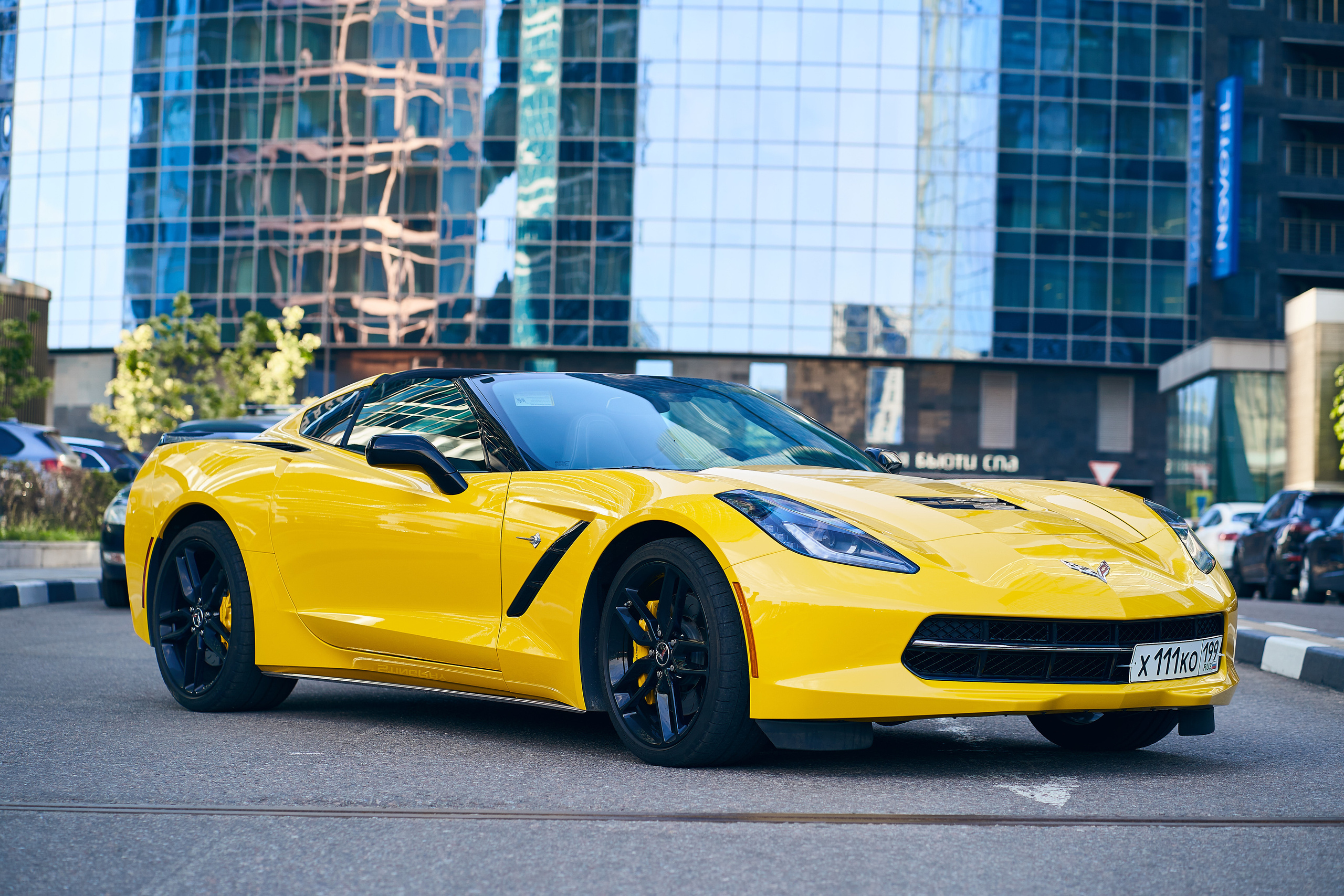 Съемка автомобилей в Москве для бизнеса и личных целей