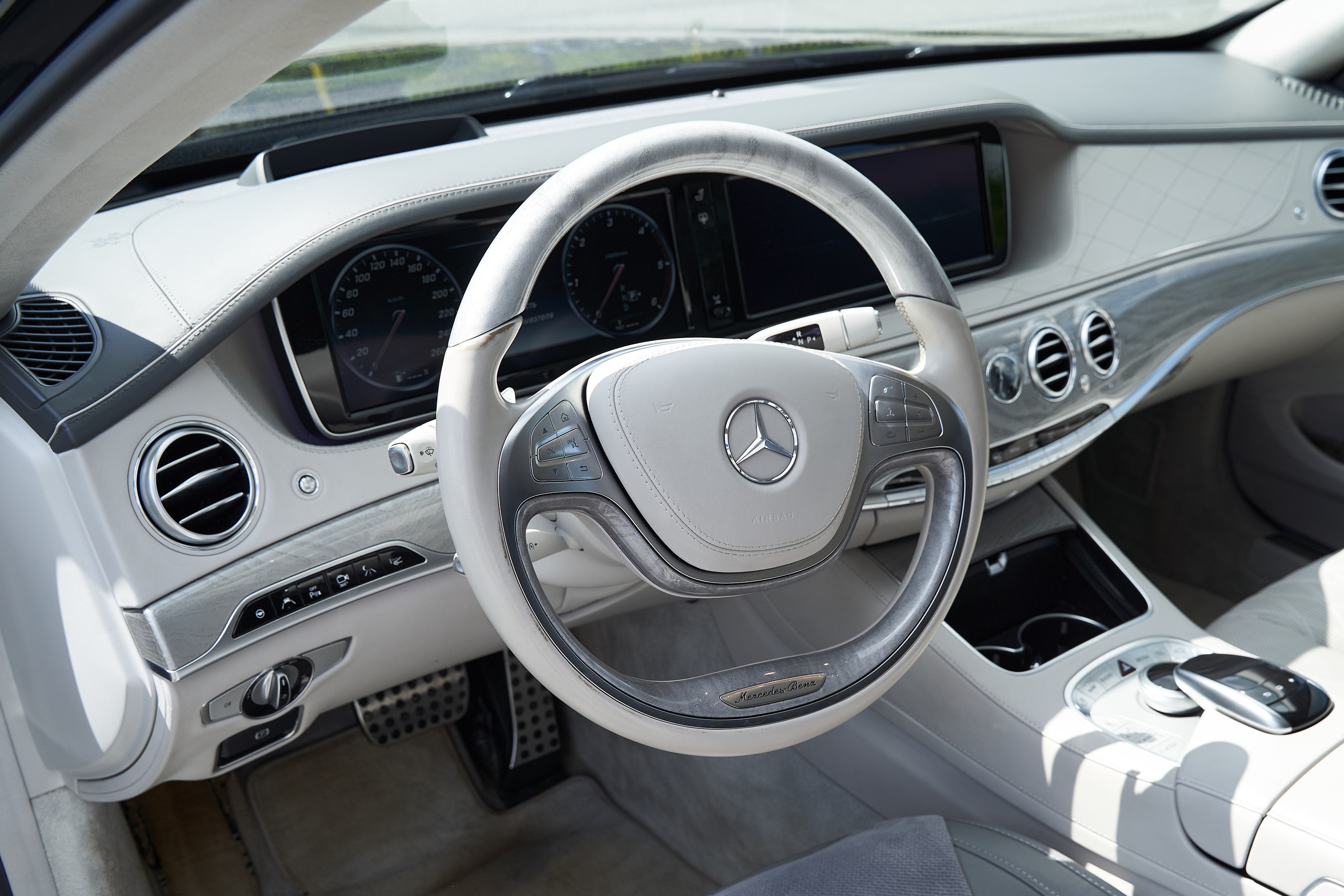 Съемка автомобилей в Москве для бизнеса и личных целей