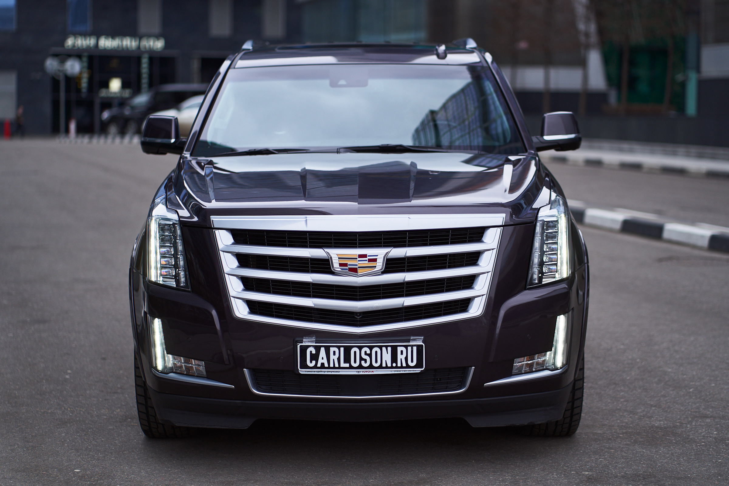 Съемка автомобилей в Москве для бизнеса и личных целей