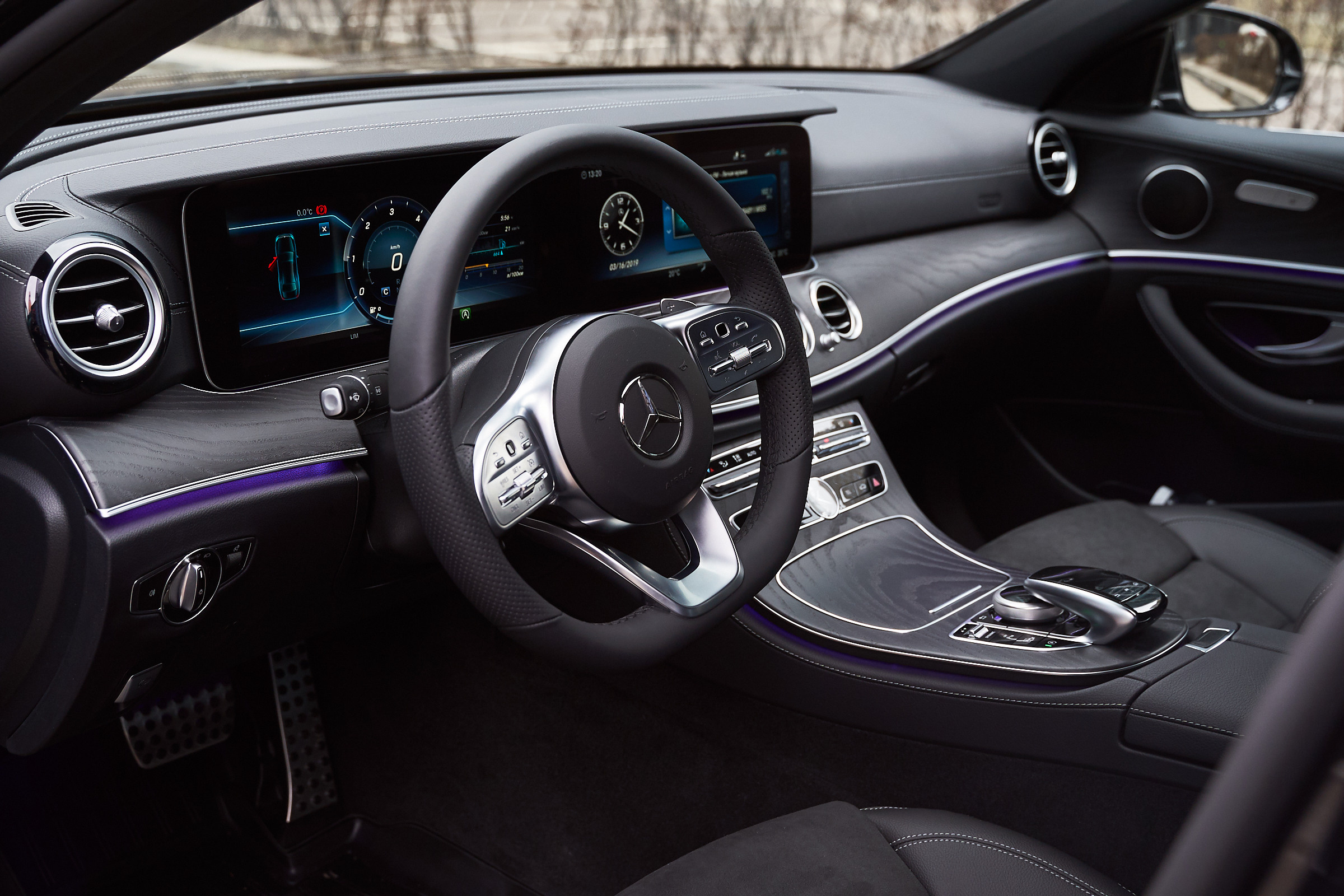 Съемка автомобилей в Москве для бизнеса и личных целей