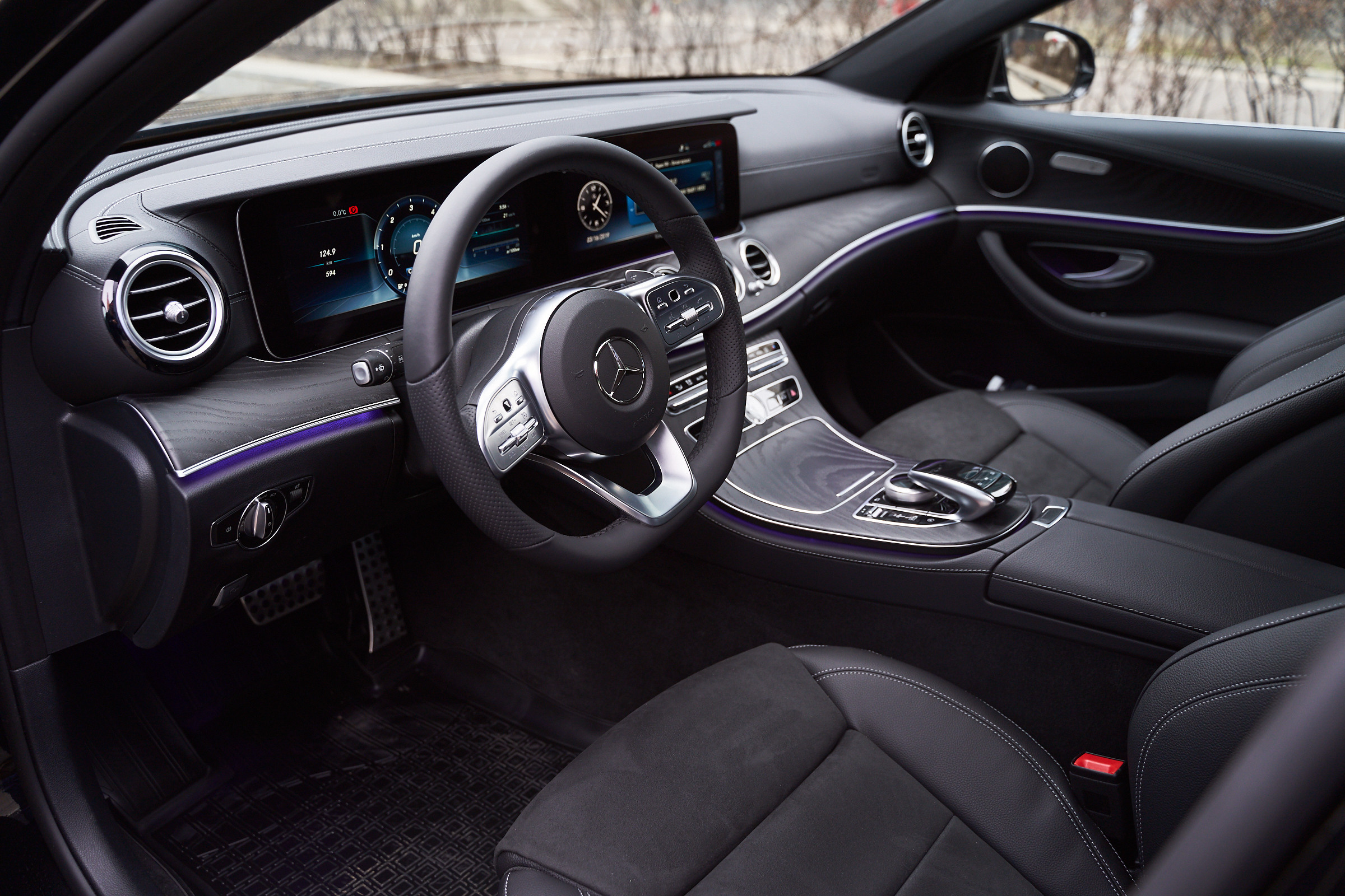 Съемка автомобилей в Москве для бизнеса и личных целей