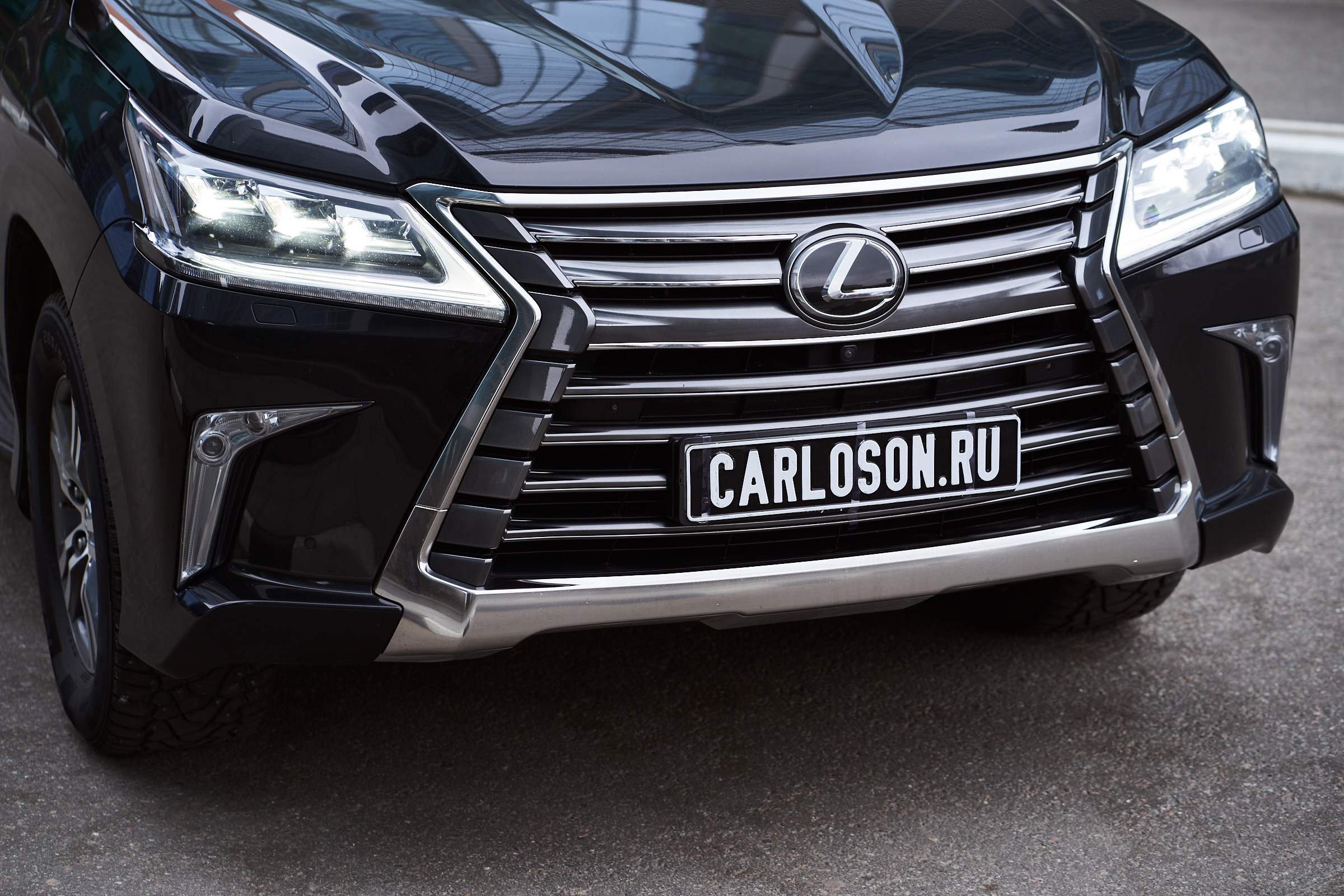 Съемка автомобилей в Москве для бизнеса и личных целей