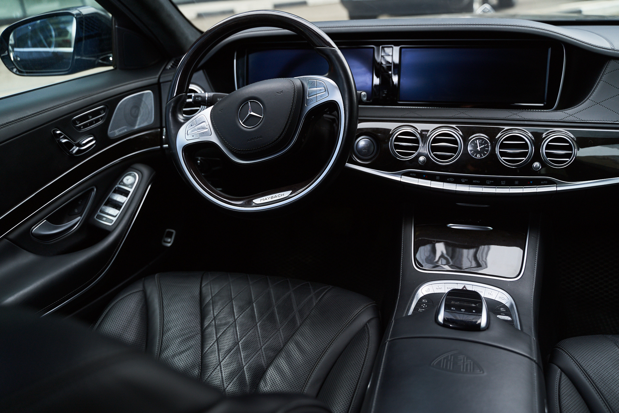 Съемка автомобилей в Москве для бизнеса и личных целей