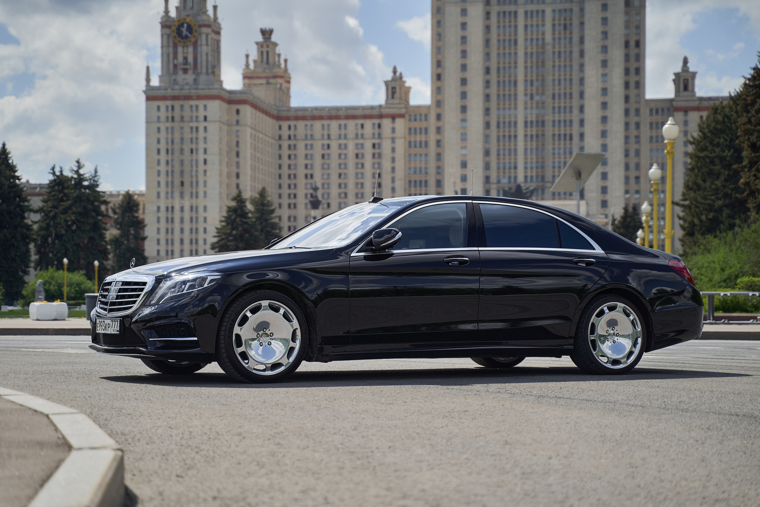 Съемка автомобилей в Москве для бизнеса и личных целей