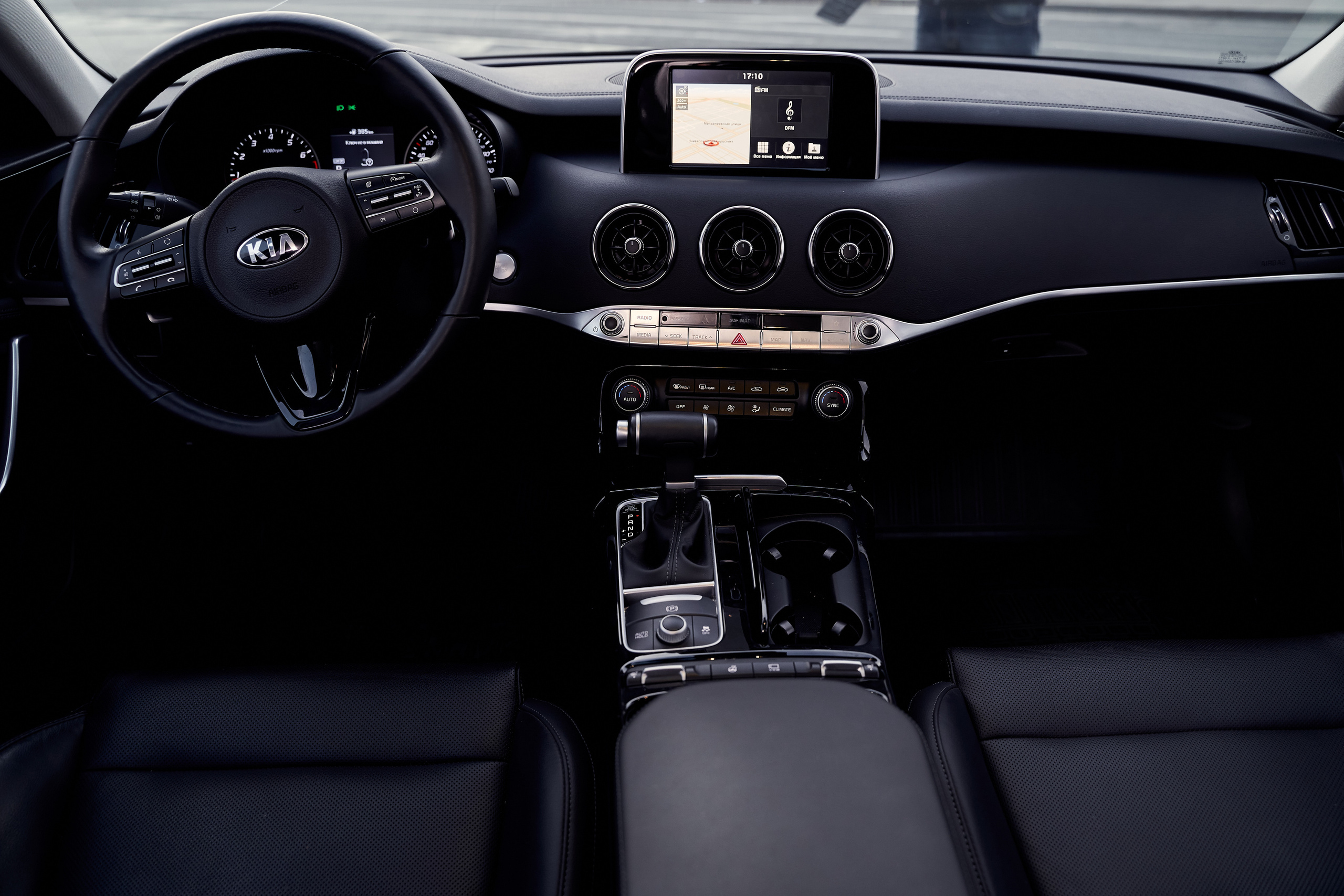 Съемка автомобилей в Москве для бизнеса и личных целей