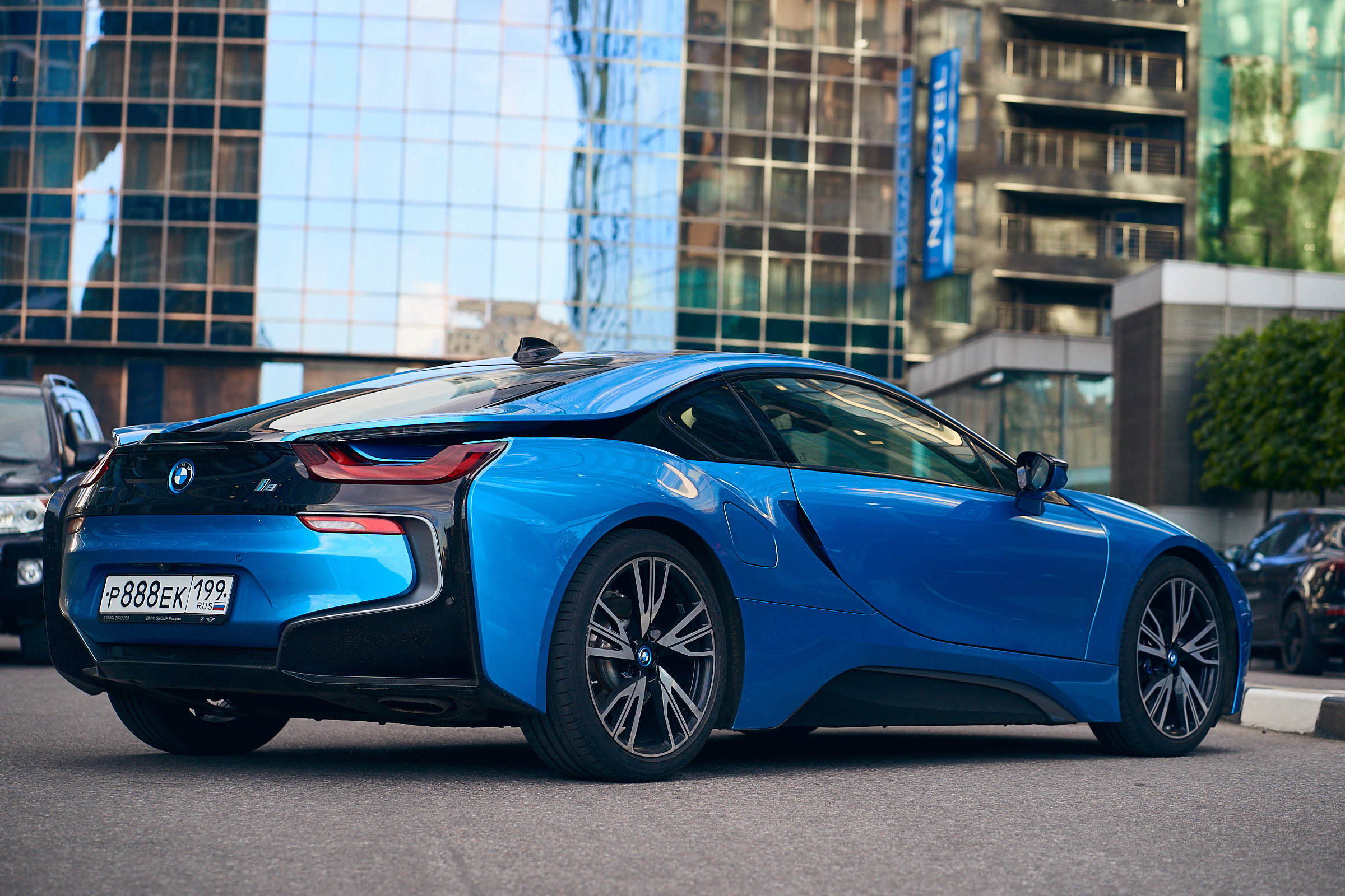 Съемка автомобилей в Москве для бизнеса и личных целей