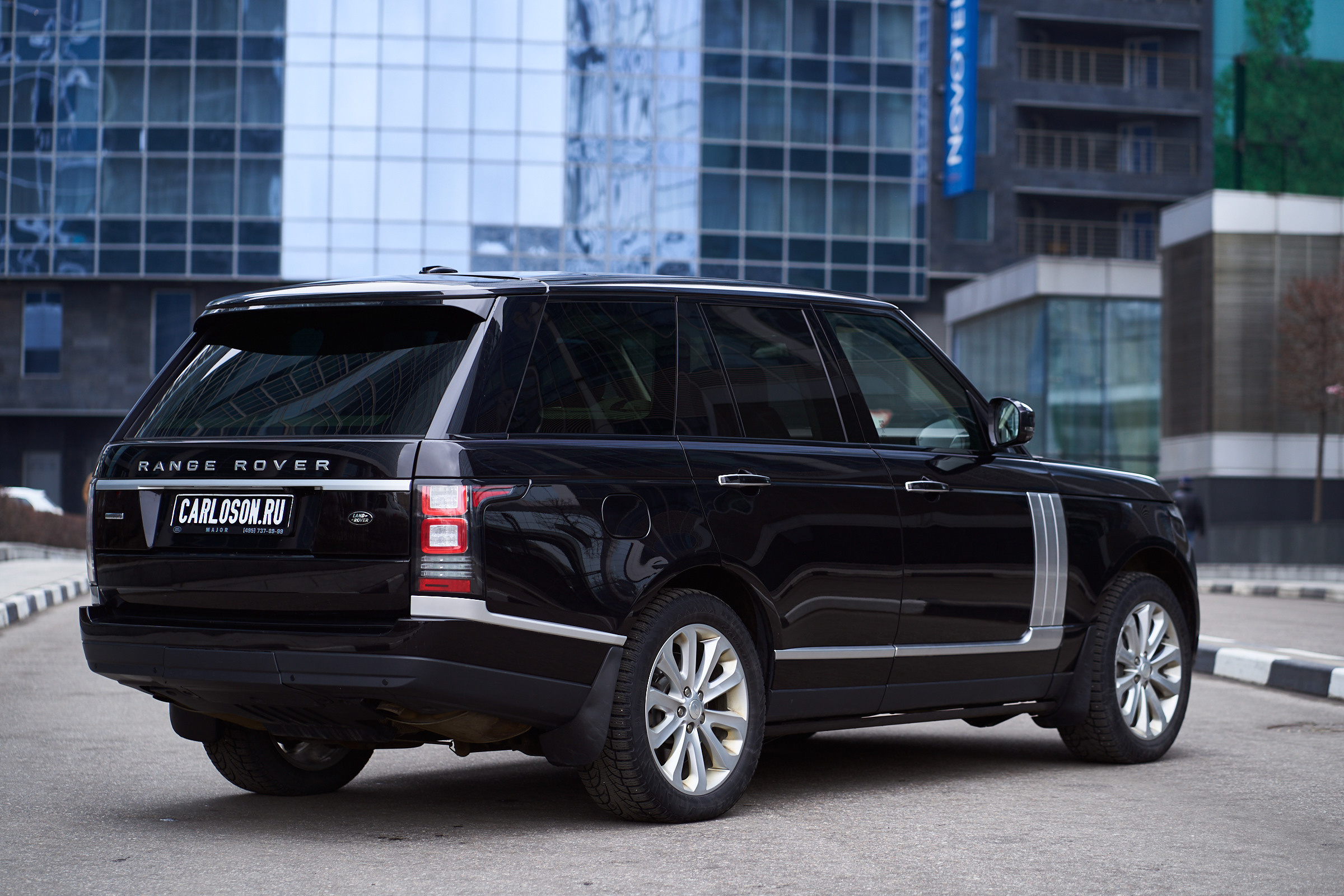 Съемка автомобилей в Москве для бизнеса и личных целей