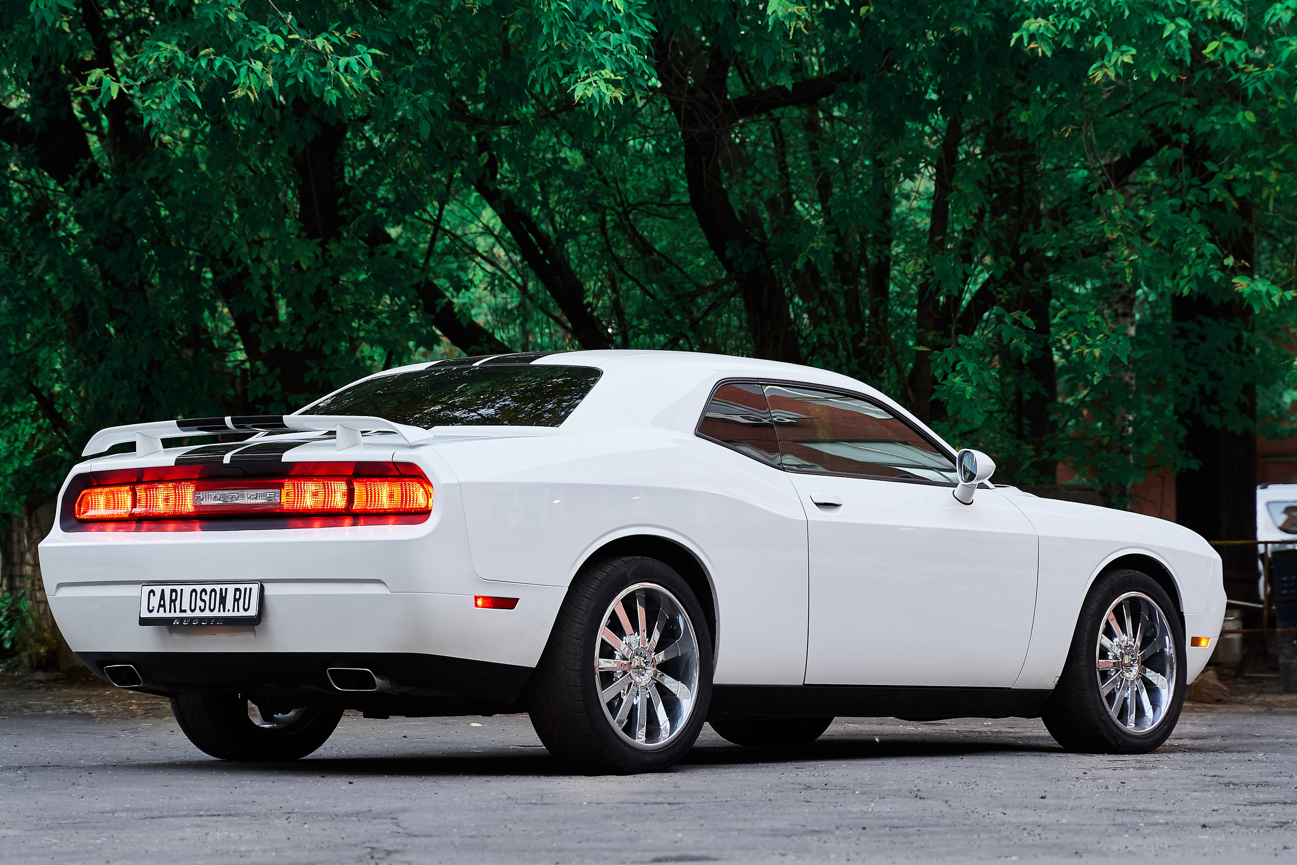 Съемка автомобилей в Москве для бизнеса и личных целей