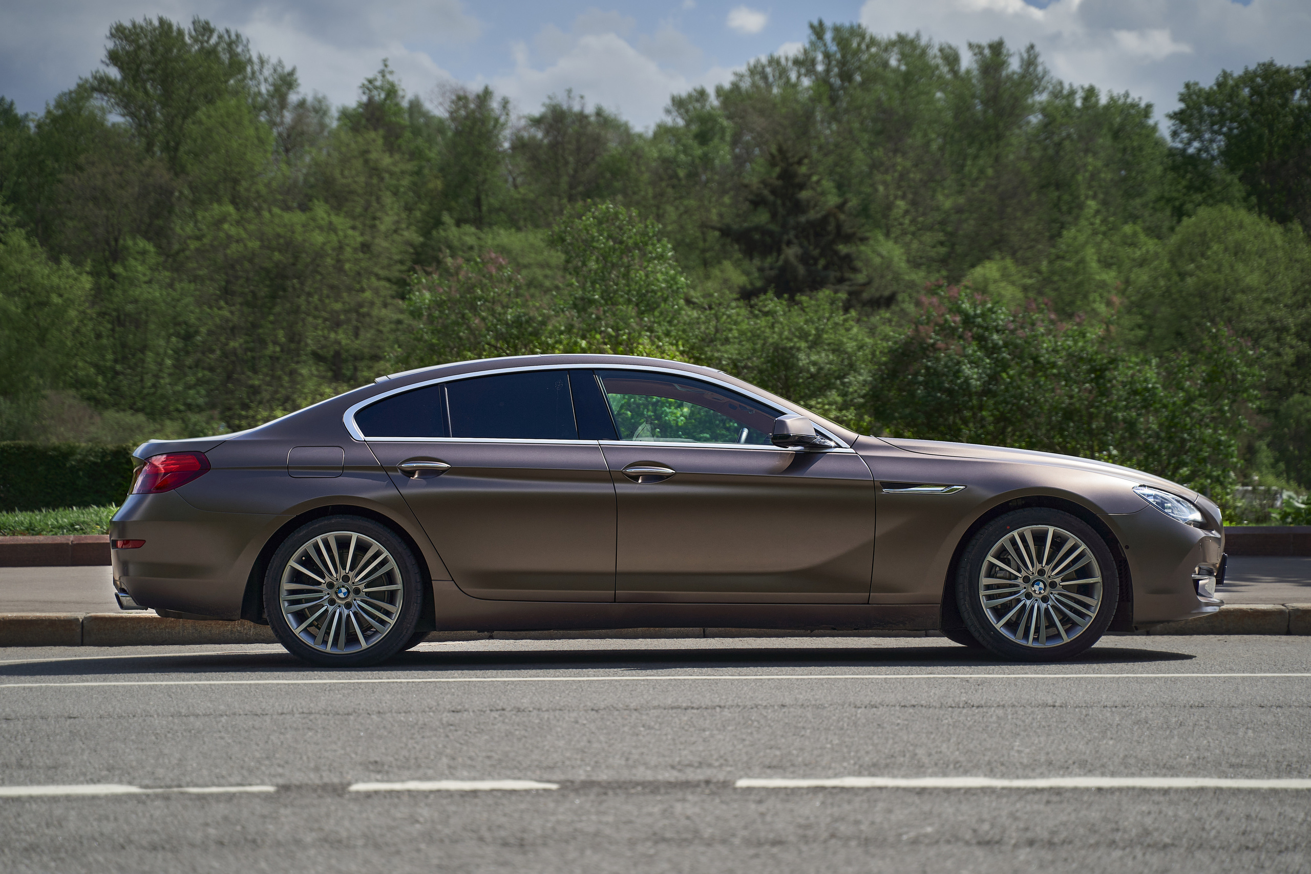 Съемка автомобилей в Москве для бизнеса и личных целей