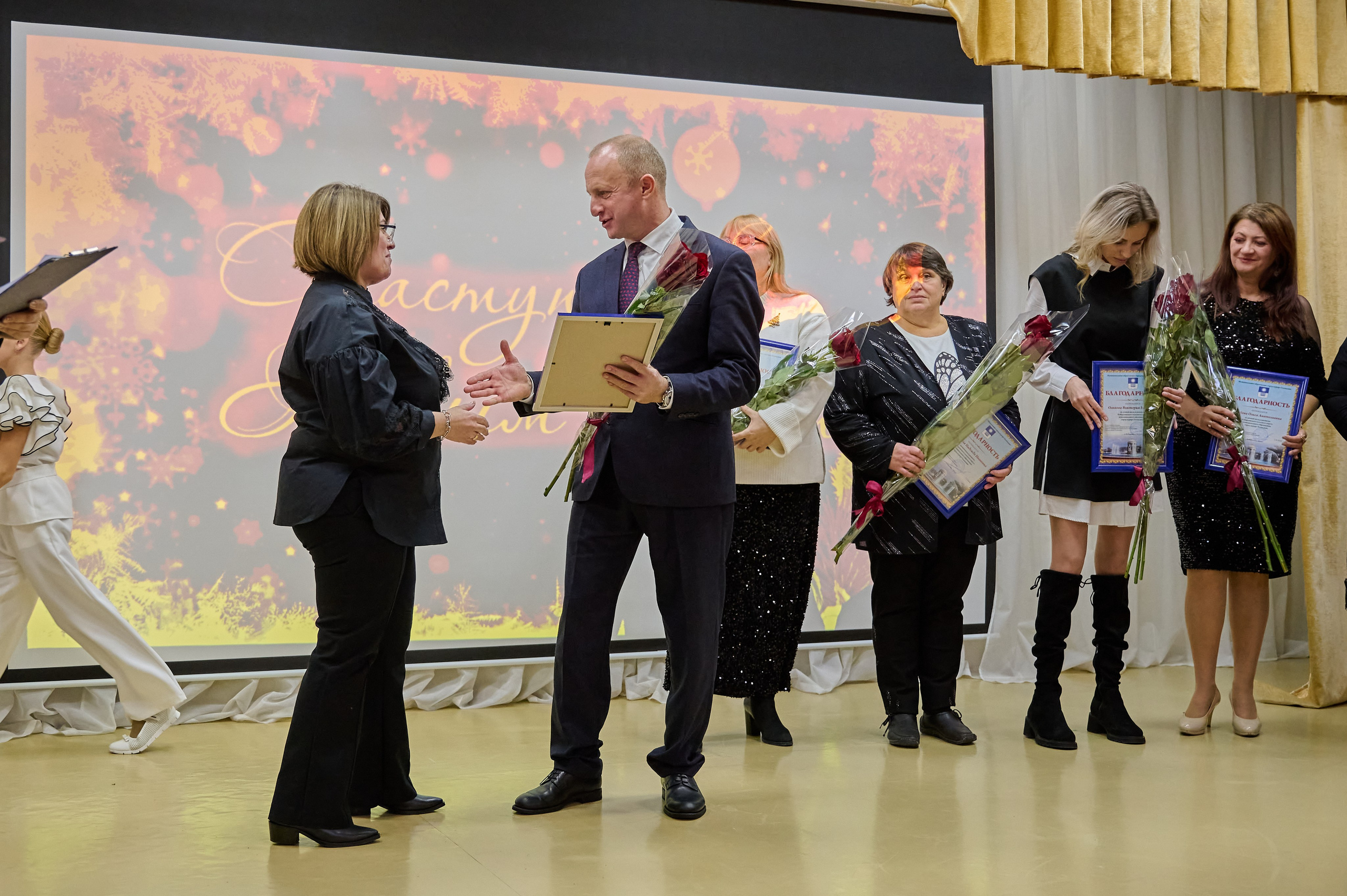 Концерт в ДК с. Виноградное. Жизнь курорта Кабардинка в фотографиях