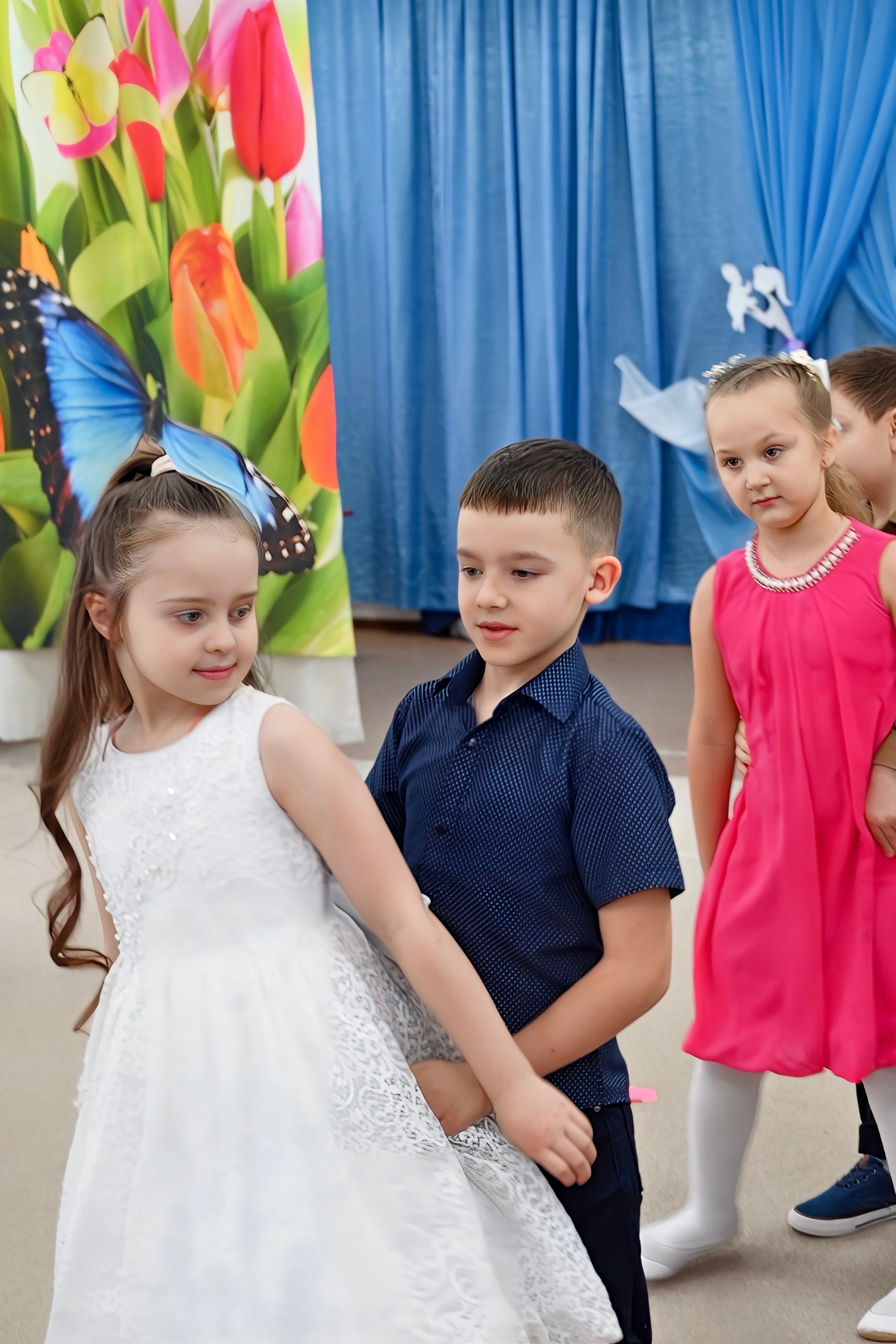 Праздник в группе Цветик семицветик. Семейный и детский фотограф Москва