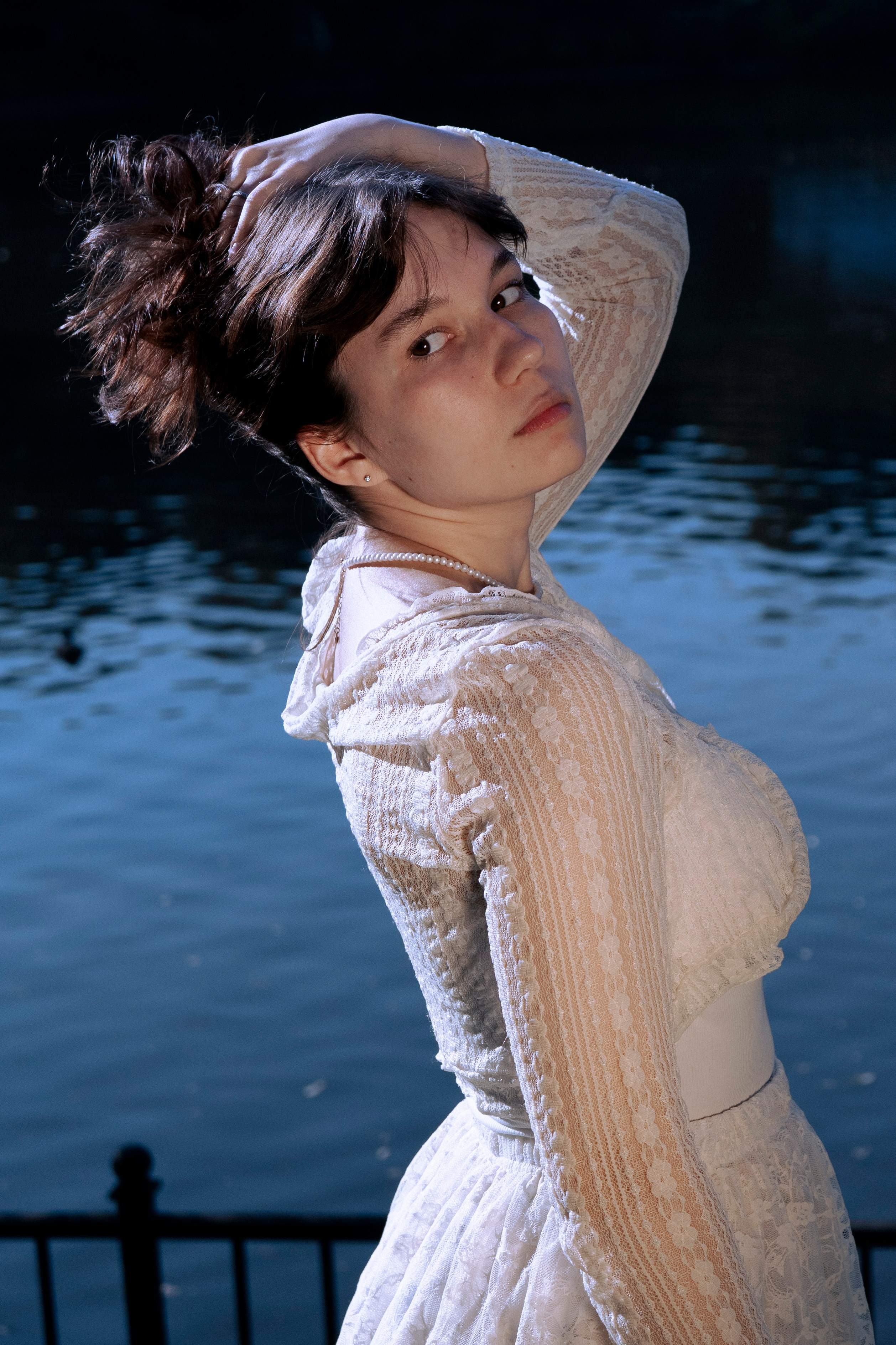 Портрет. Озеро