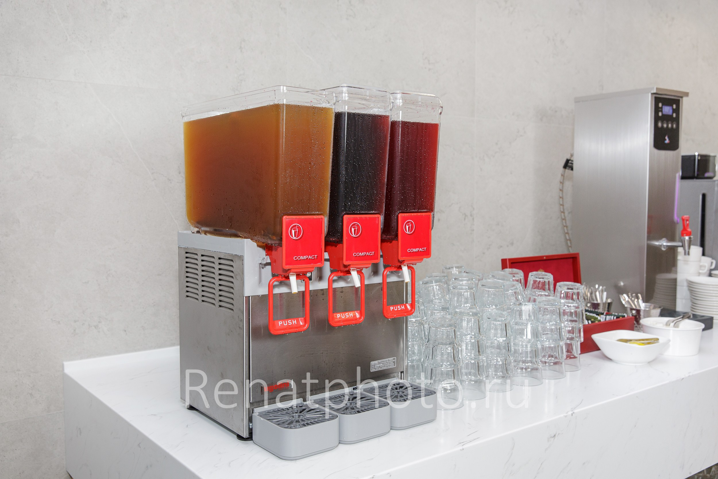 Renatphoto-Фотосессия шведской линии в отелях. Профессиональная фотосъёмка интерьеров, предметная фотосессия еды для меню г. Анапа