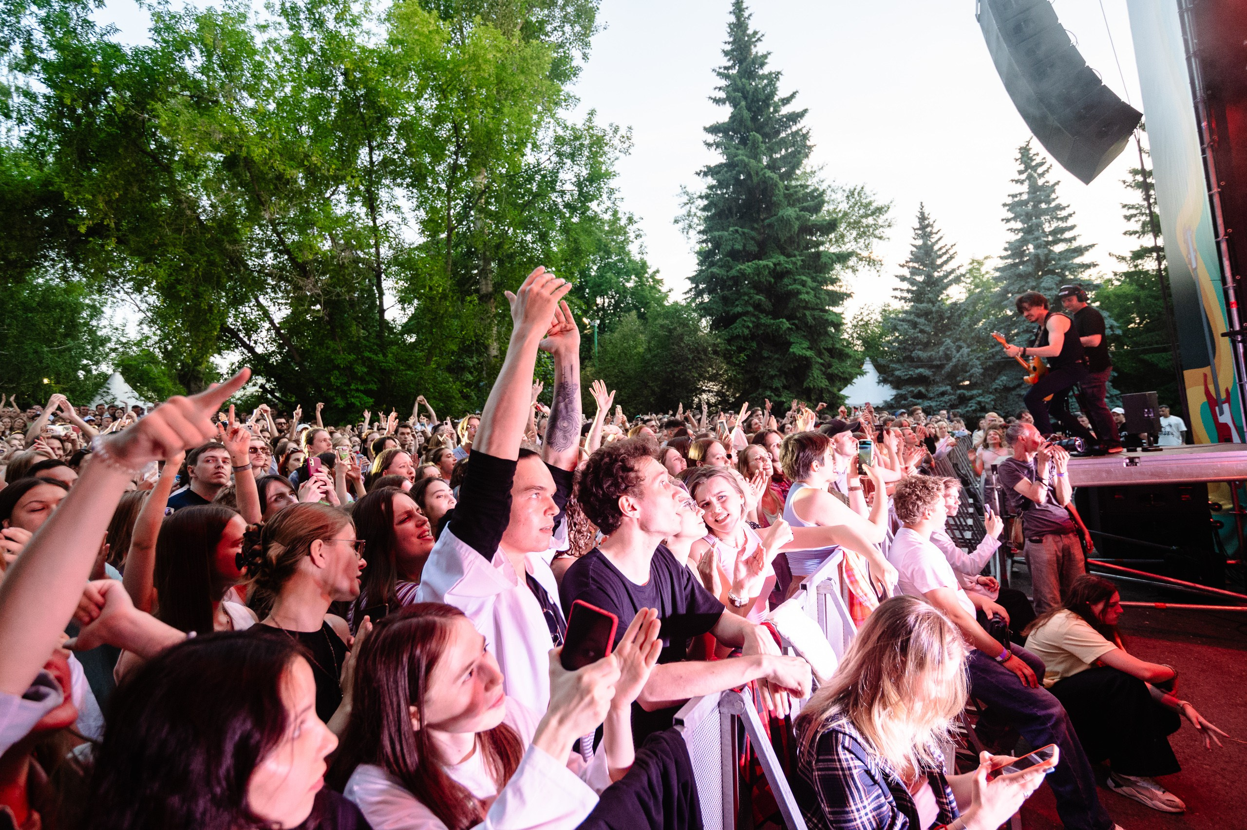 Стереолето Екатеринбург. Харитоновский парк. Репортажный и концертный фотограф Алексей Патентный в Екатеринбурге
