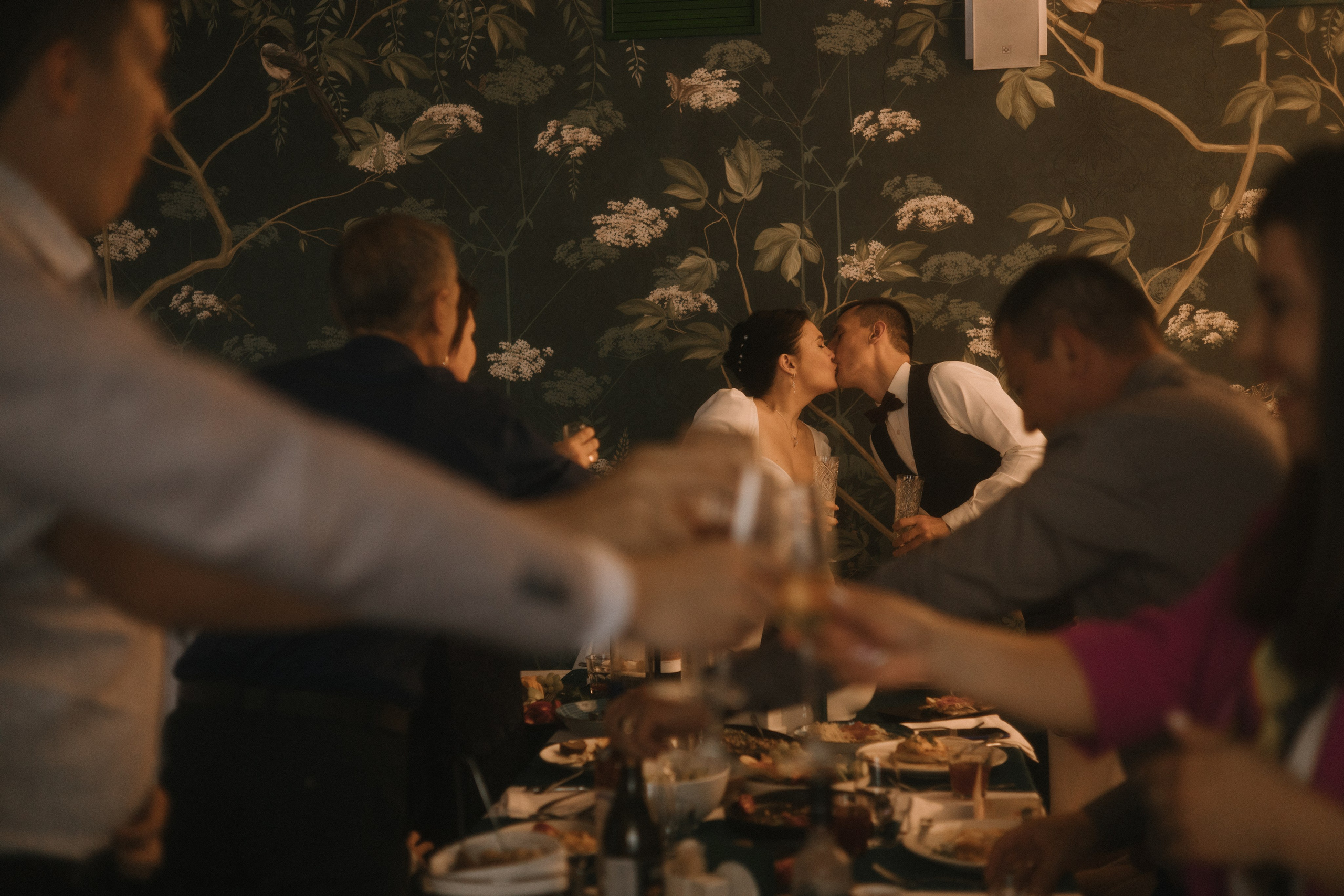 Ляпнул штампик меж листами…. Свадебный и семейный фотограф в Санкт-Петербурге и Москве