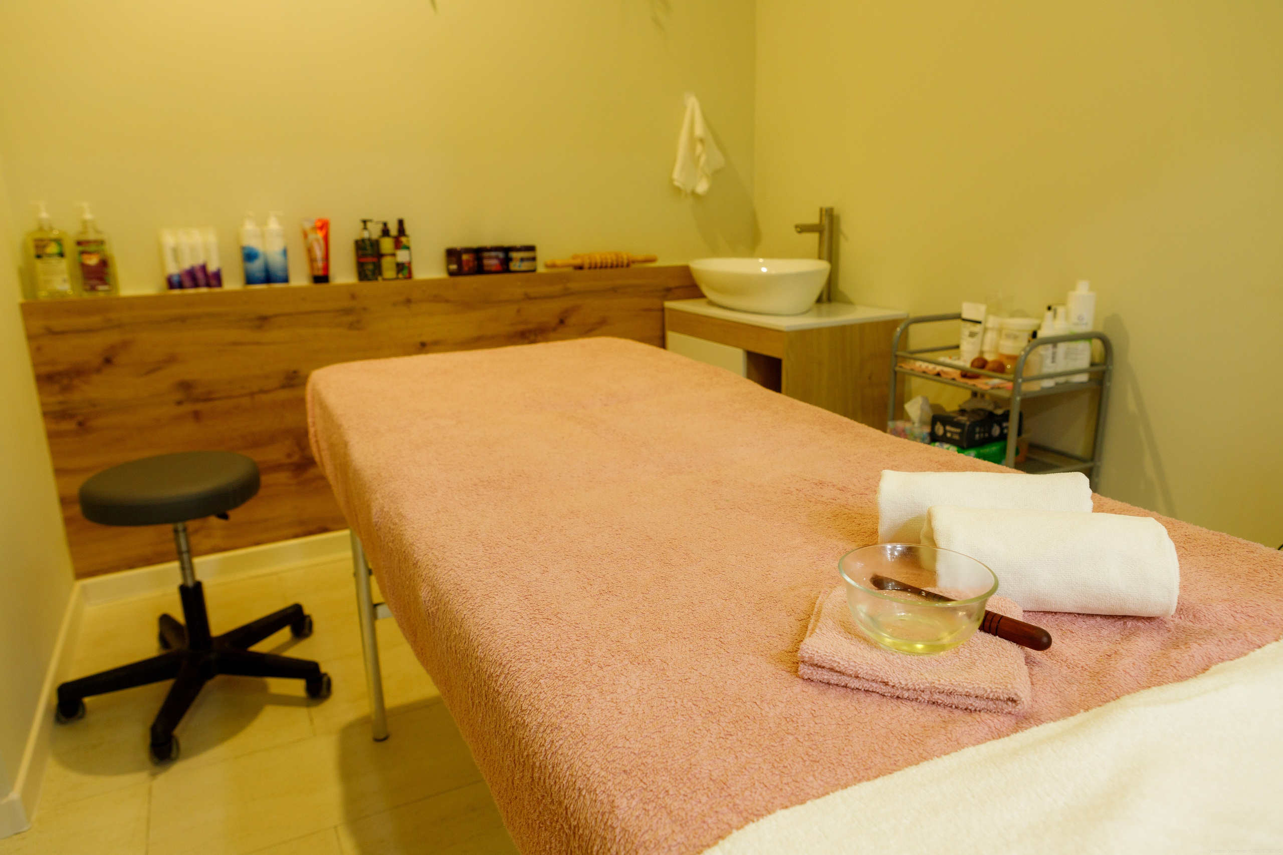 Интерьерная съемка для Massage Life 2024. Выпускные альбомы Казань. Семейный и детский фотограф Михаил Мигачев