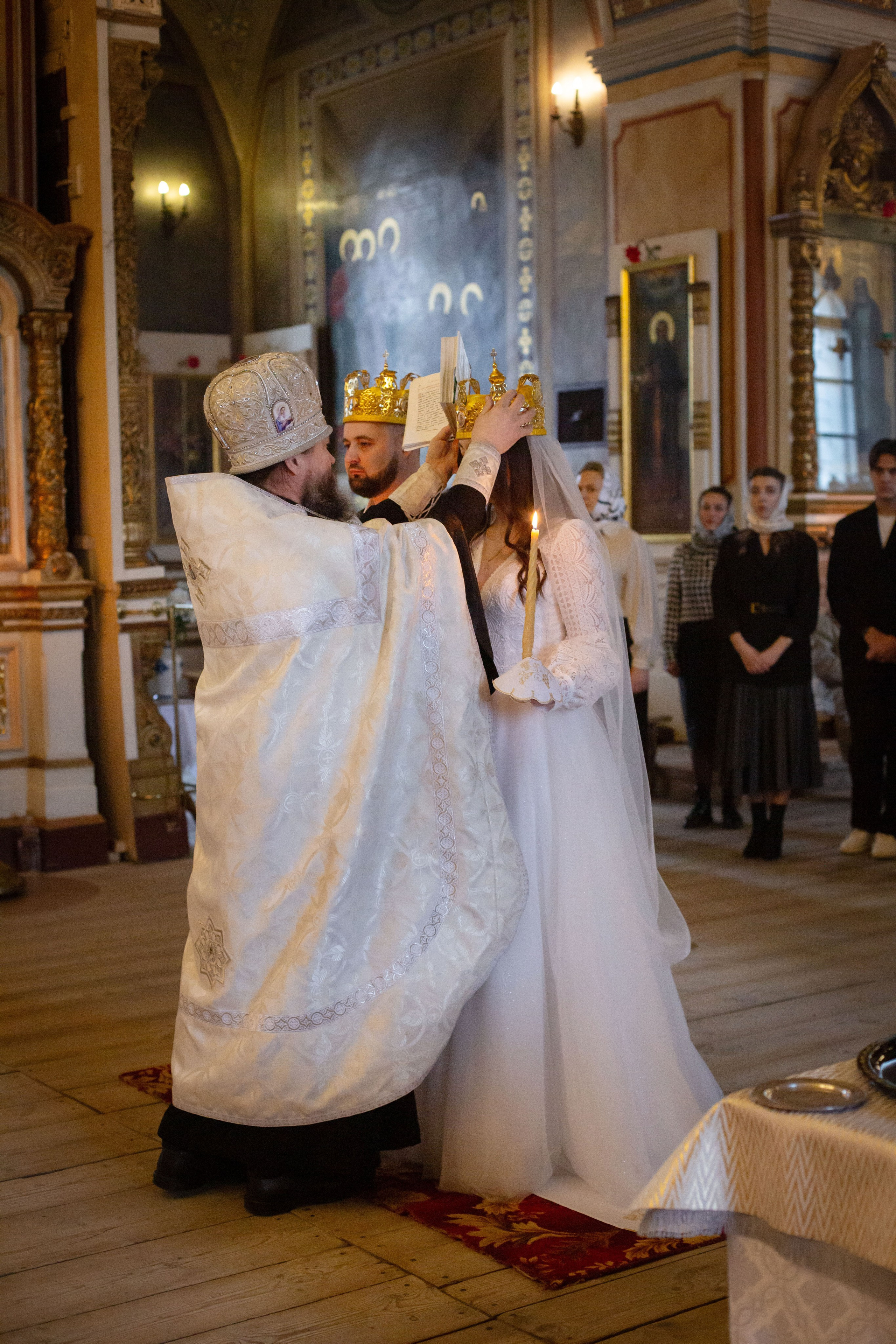 Венчание Дмитрий и Елена Воскресенский храм. Семейный и детский фотограф Анна Петракова