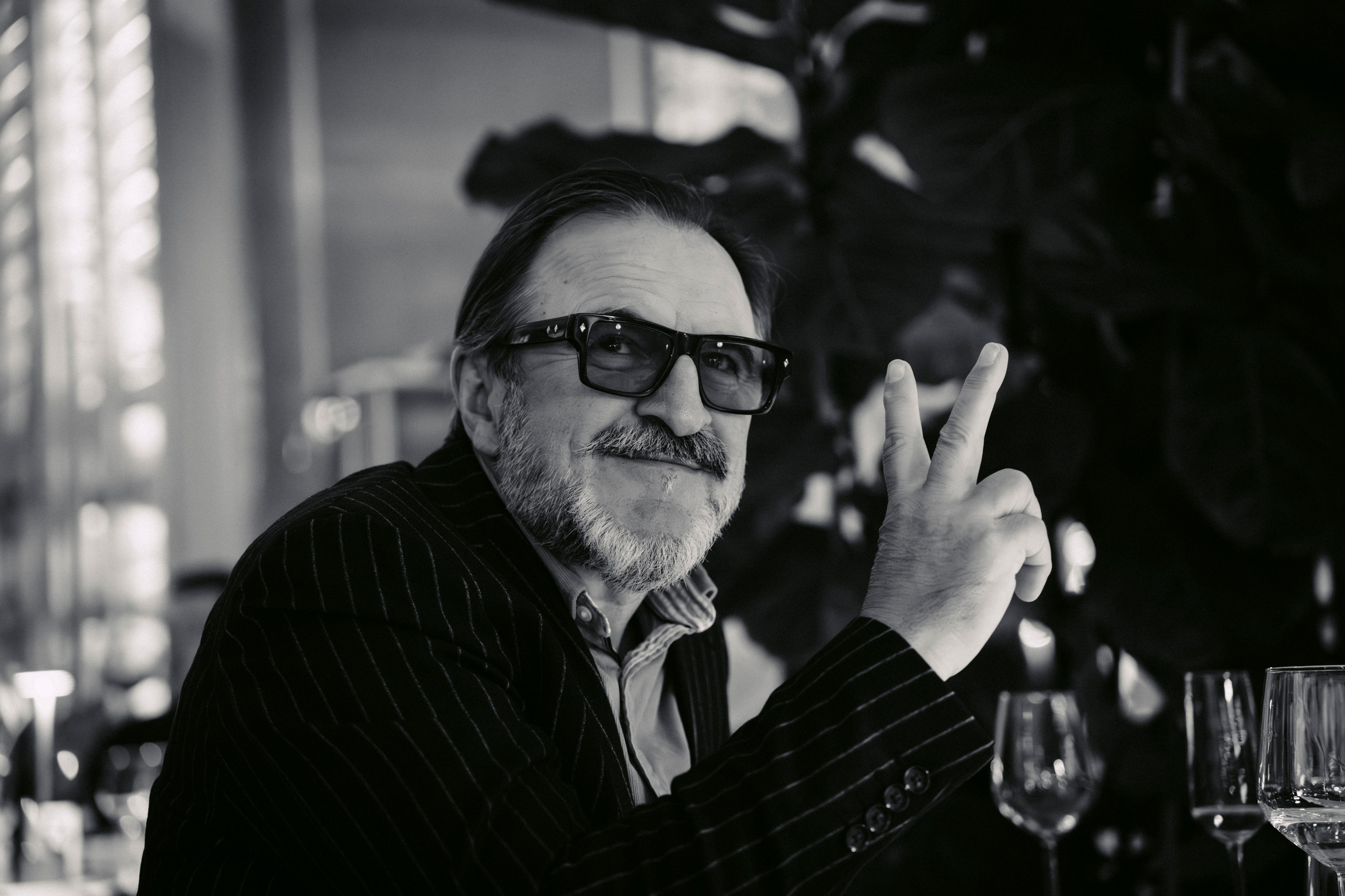 Тугай. Главная