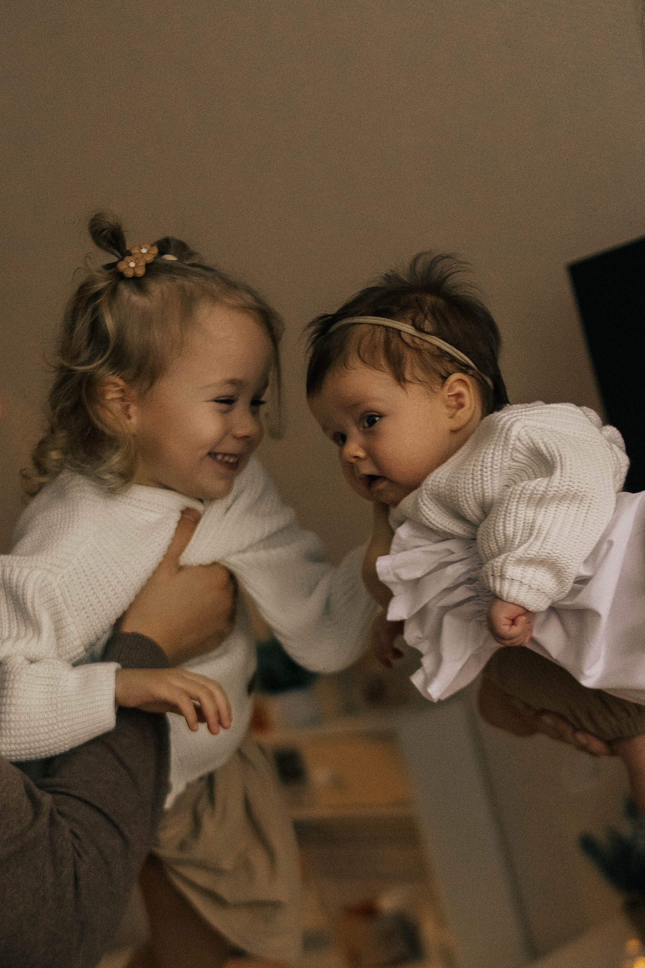 Анастасия, Андрей, Ариша и Анюта. Главная