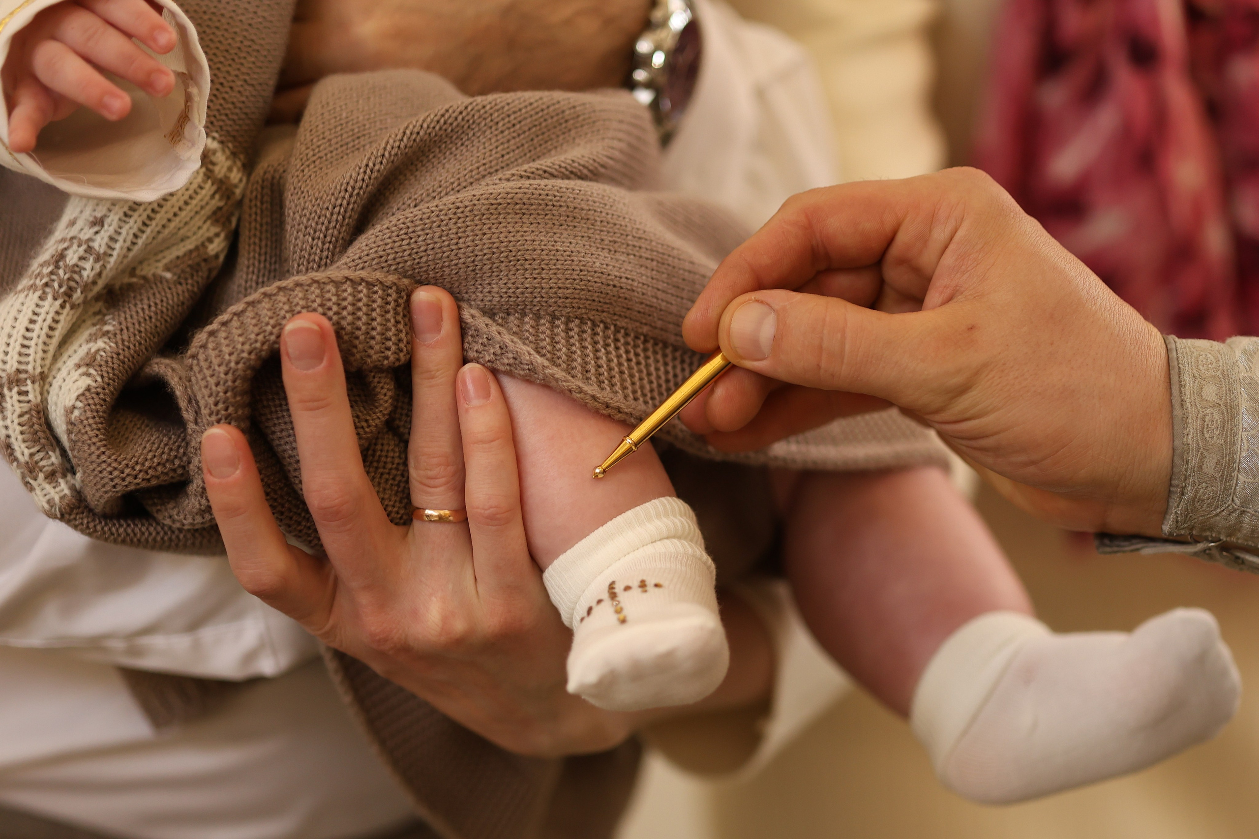 Таинство крещения. Фотограф на крещение Москва