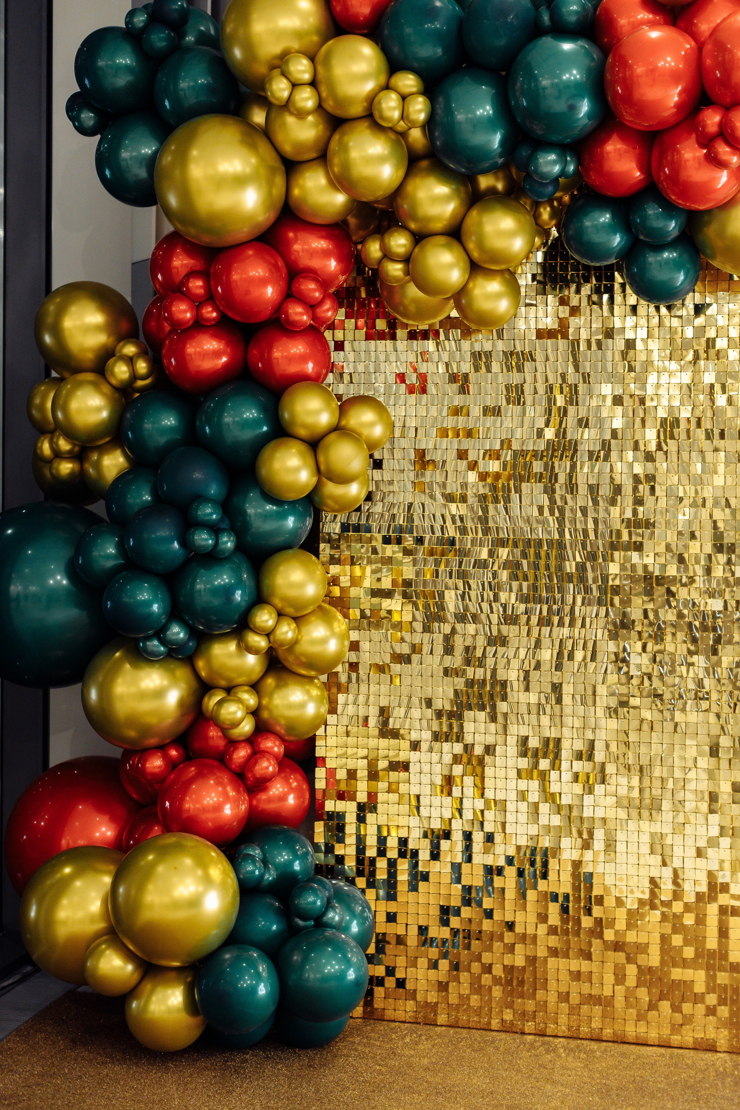 Корпоратив ПолСтраны. Свадебный и портретный фотограф в Королёве Сергей Чихарев