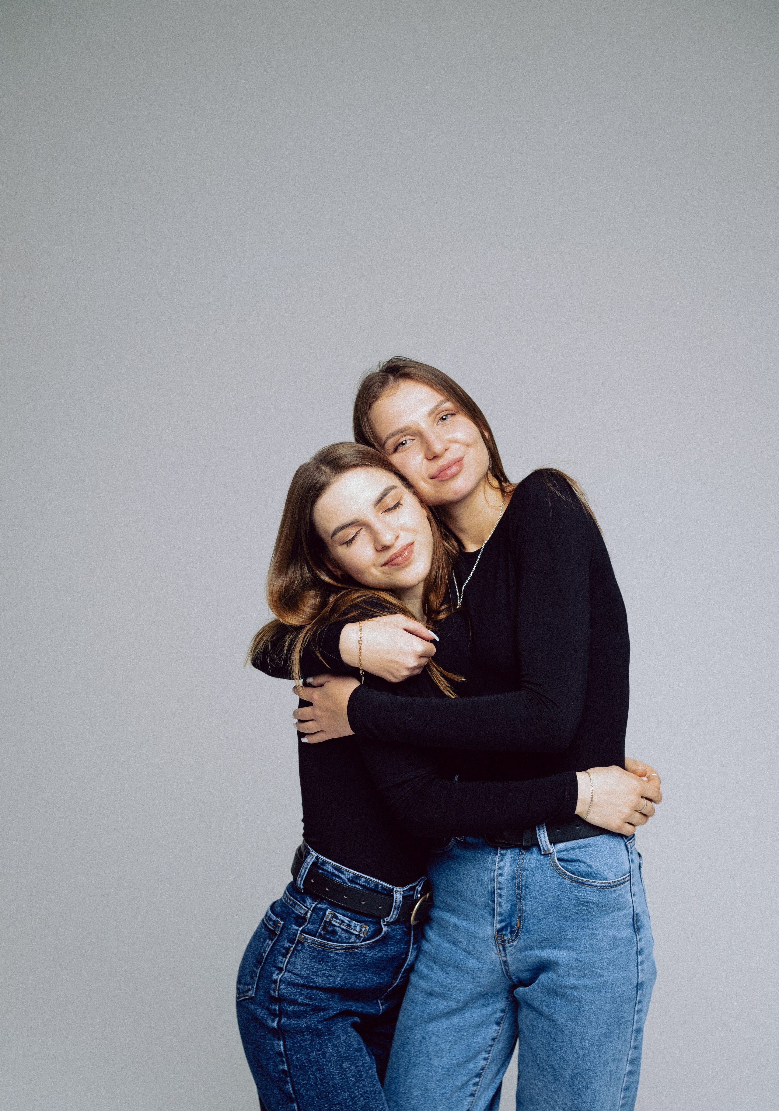 Даша & Настя. Phdkvmr.ru