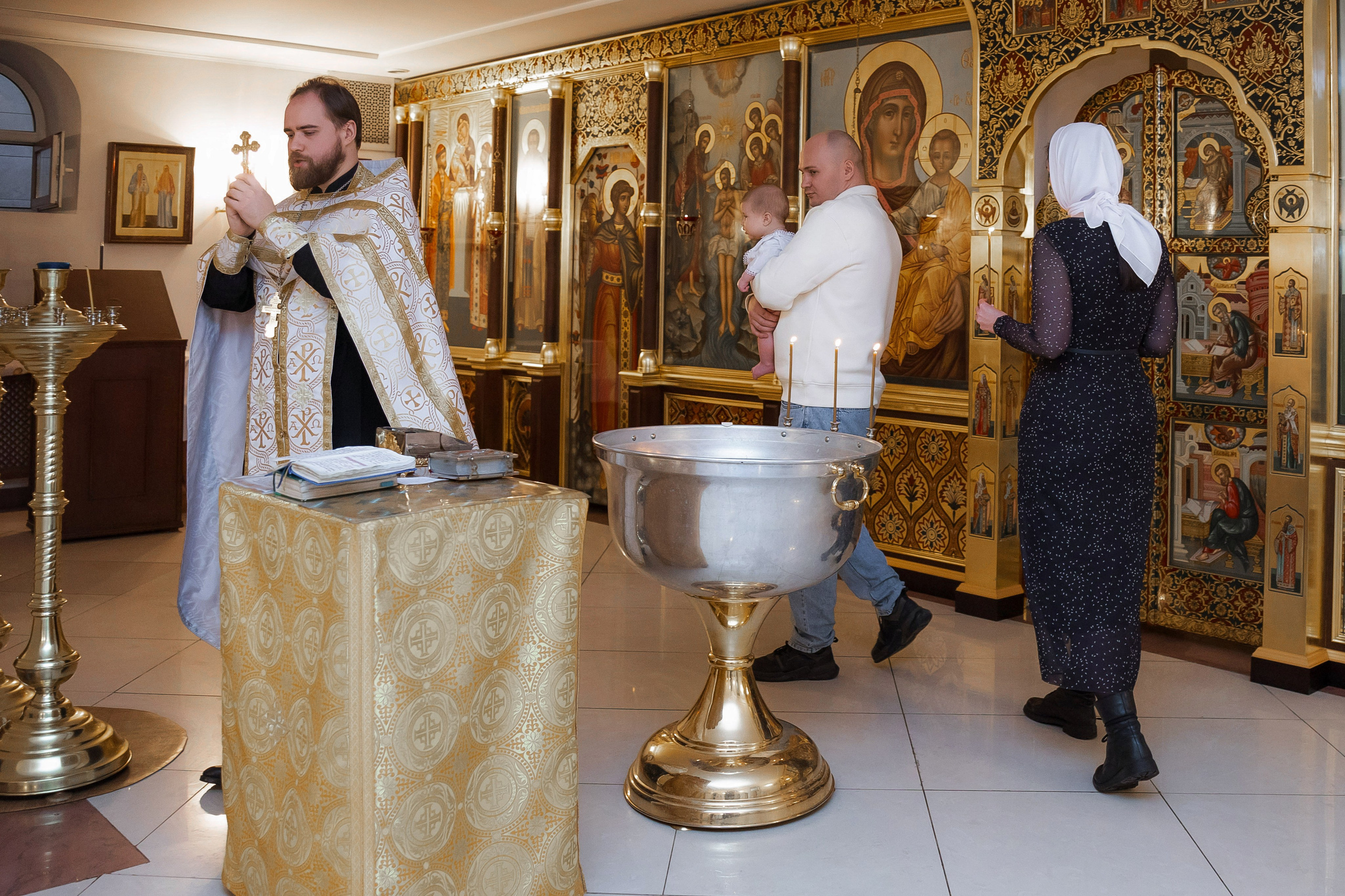 Крещение Андрея. Семейный и детский фотограф в Москве Александра Мак