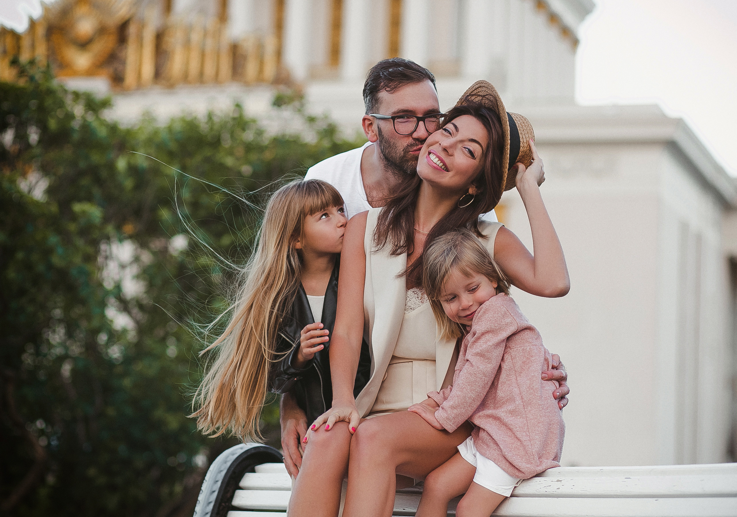 Семейная съемка на ВДНХ. Женский и контент фотограф в Москве. Алла Поломарь