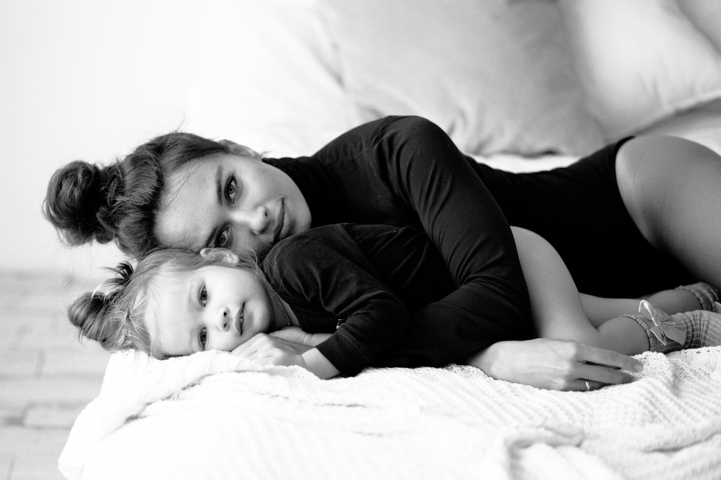 Студийная фотосессия в чб. Женский и контент фотограф в Москве. Алла Поломарь