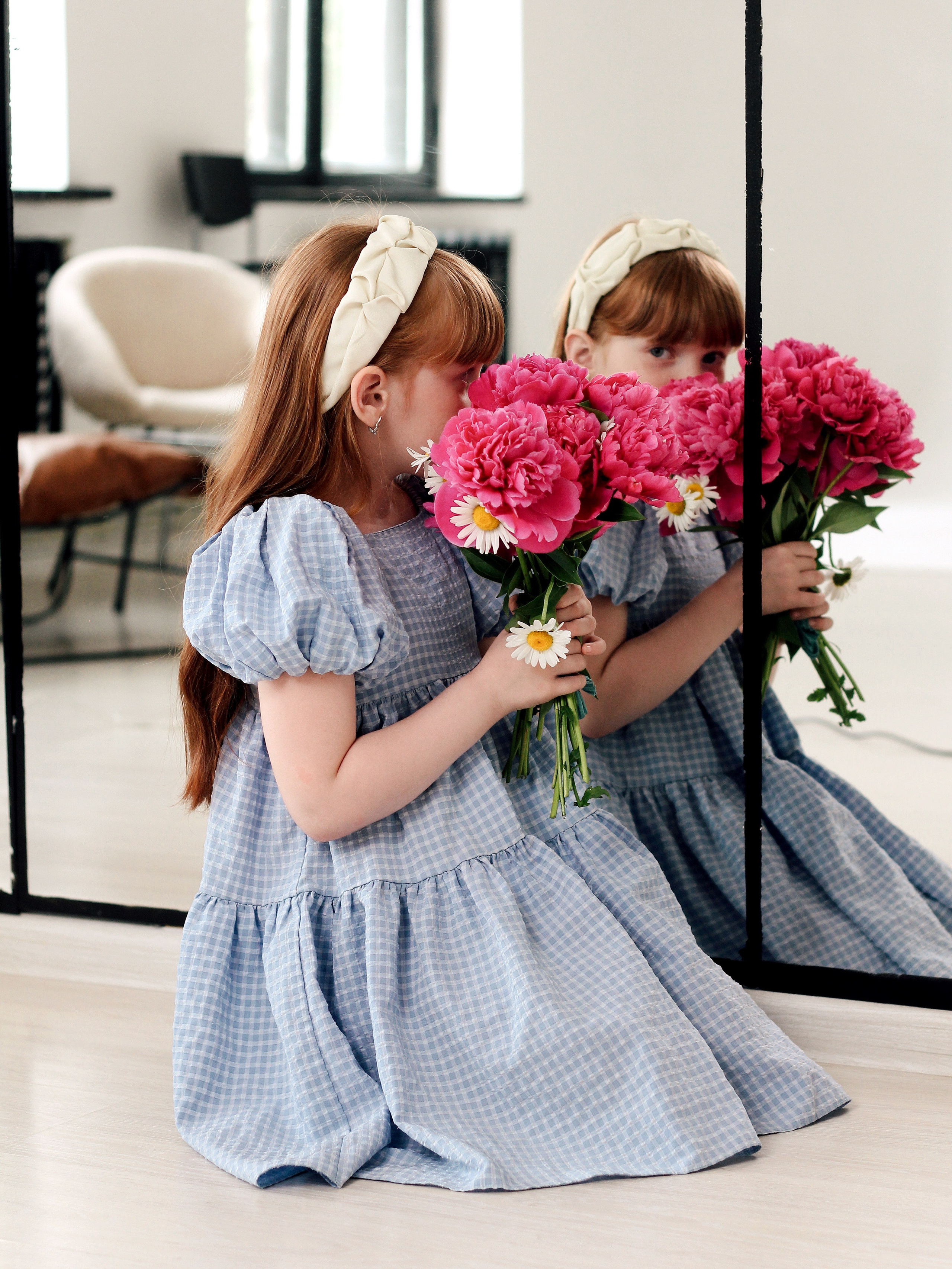 С пионами. Photography Eva